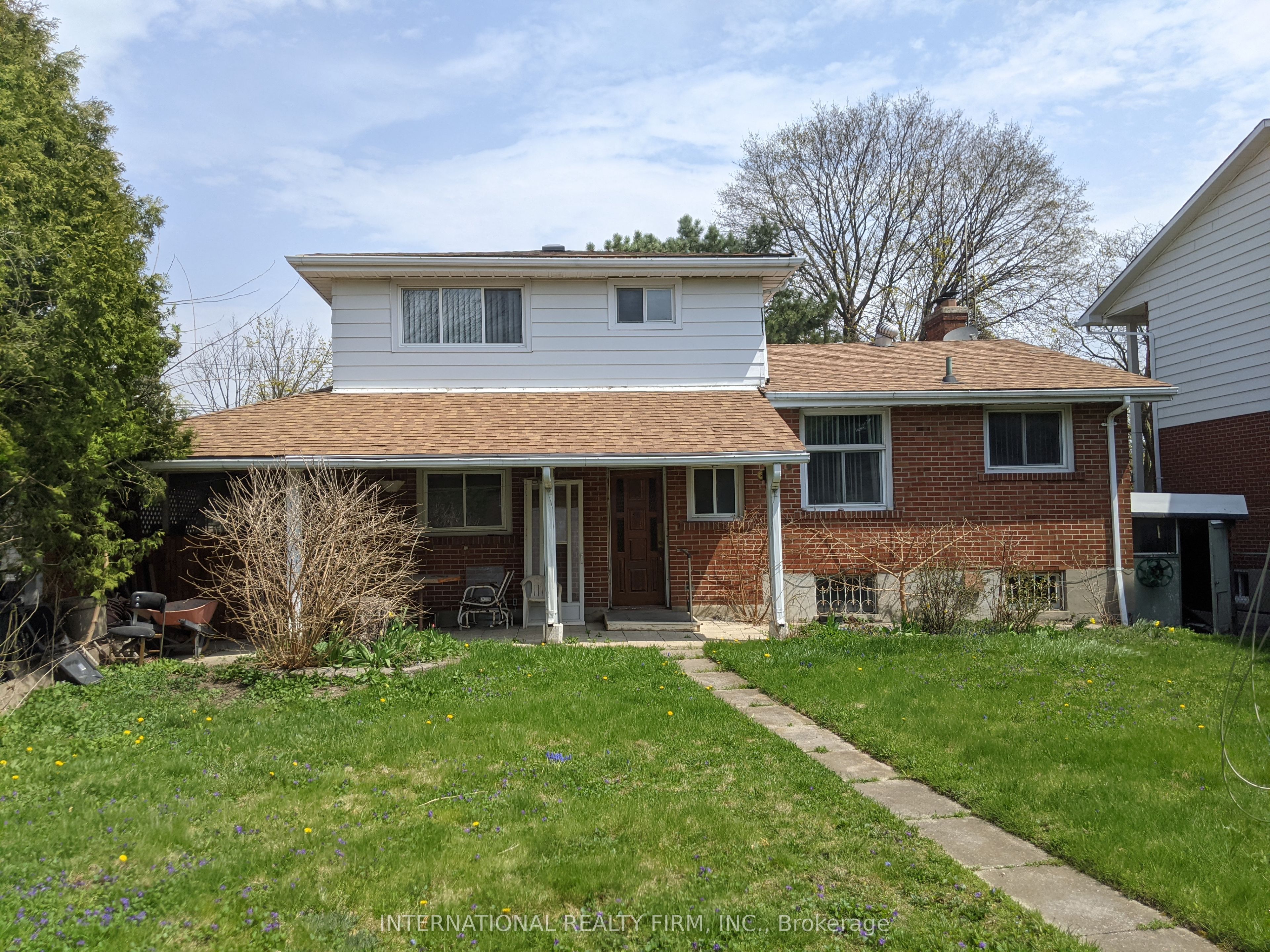 4026 Wilcox Road, Mississauga, ON L4Z 1B7 photo 3