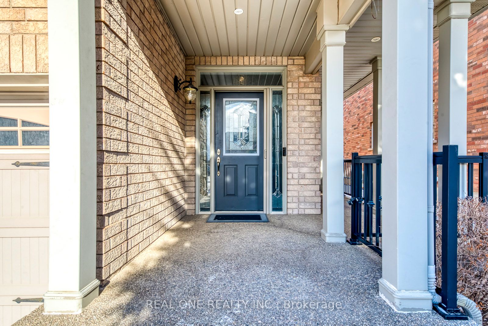 2511 Felhaber Crescent, Oakville, ON L6H 7R8 photo 2