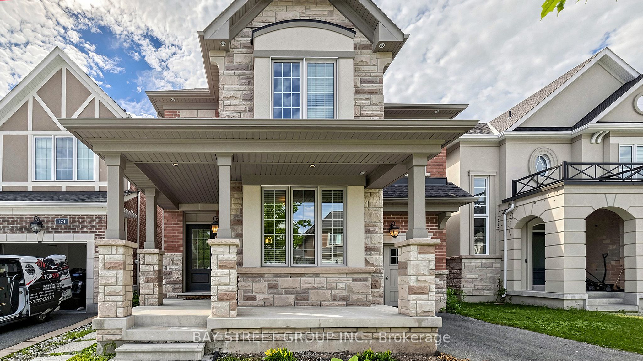 170 Fowley Drive, Oakville, ON L6H 0M8 photo 2