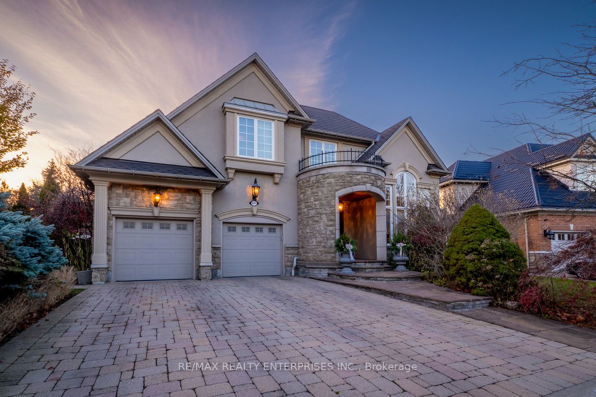 683 Canyon Street, Mississauga, ON L5H 4L9 photo 2