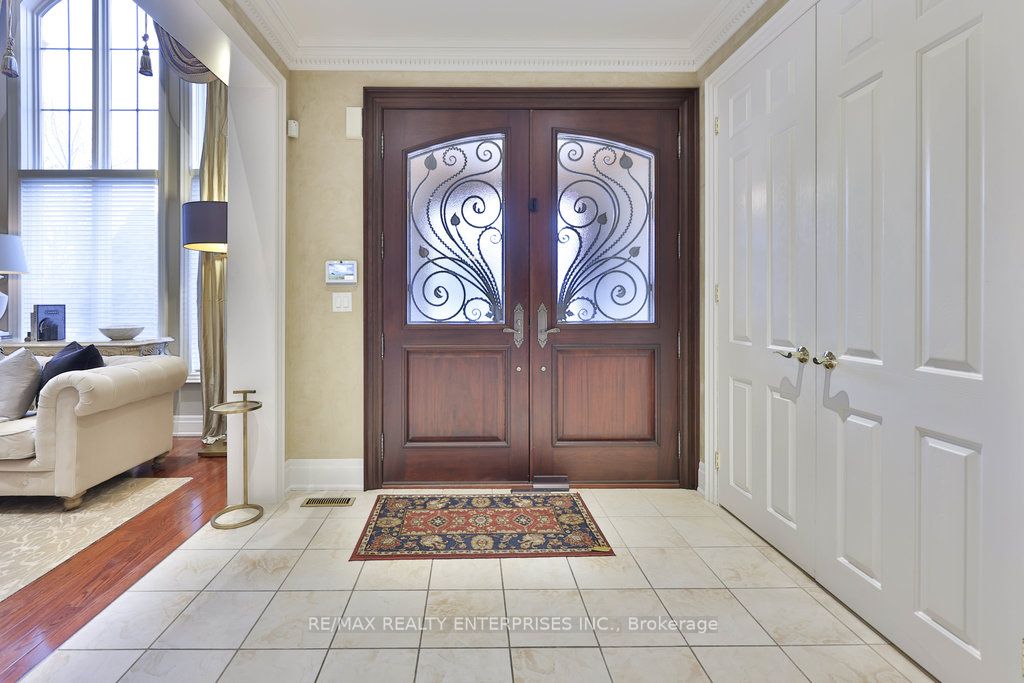 683 Canyon Street, Mississauga, ON L5H 4L9 photo 4