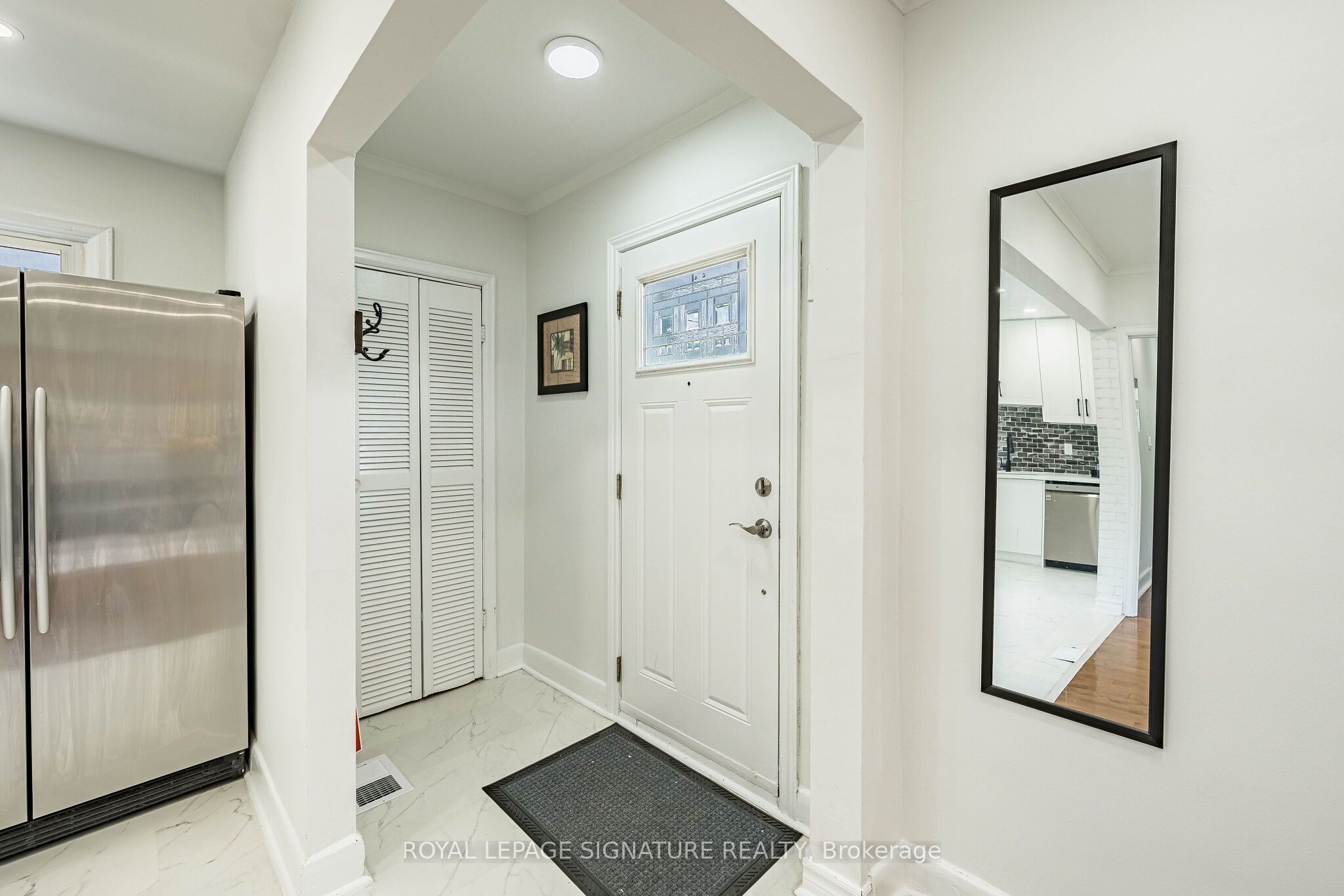 7 Putney Road, Toronto, ON M8W 2K6 photo 5