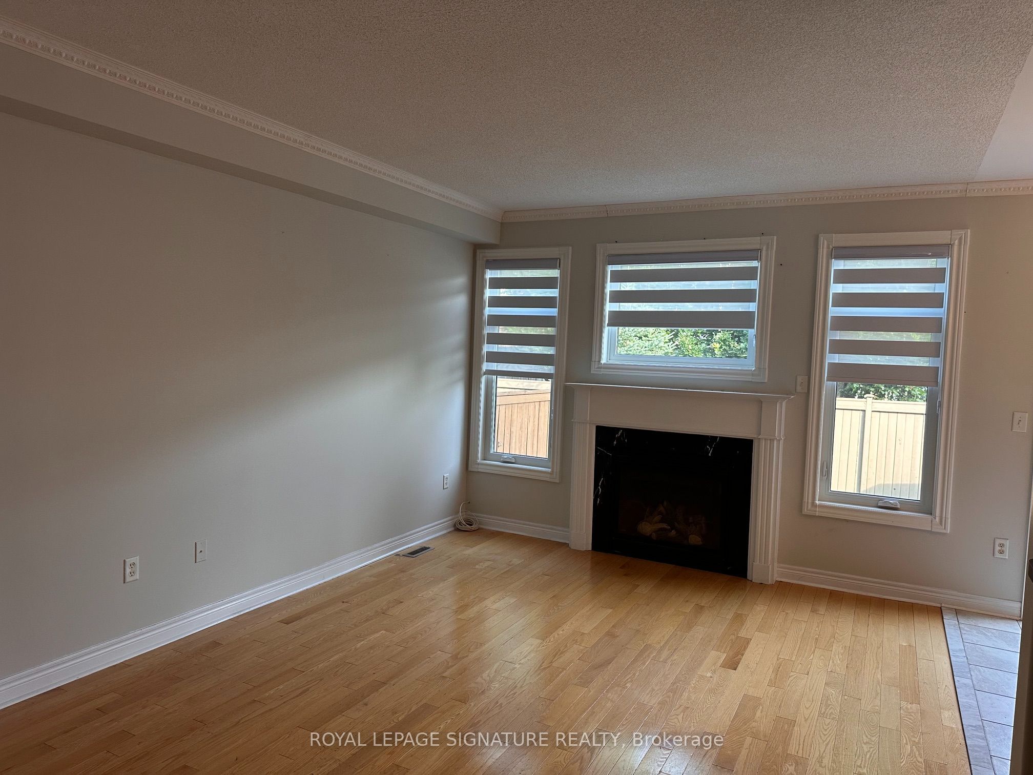 2295 Rochester Circle S 10, Oakville, ON L6M 5C9 photo 3