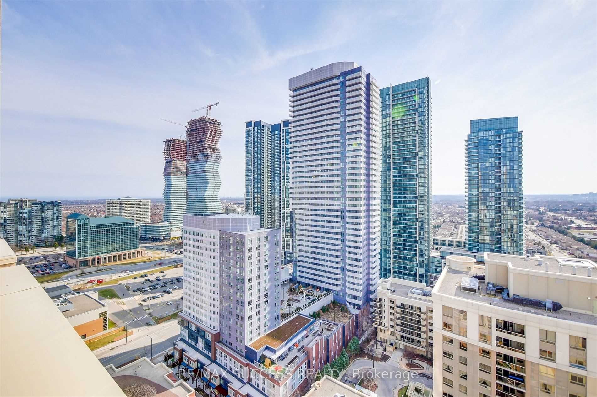 4090 Living Arts Drive 2603, Mississauga, ON L5B 4M8 photo 3