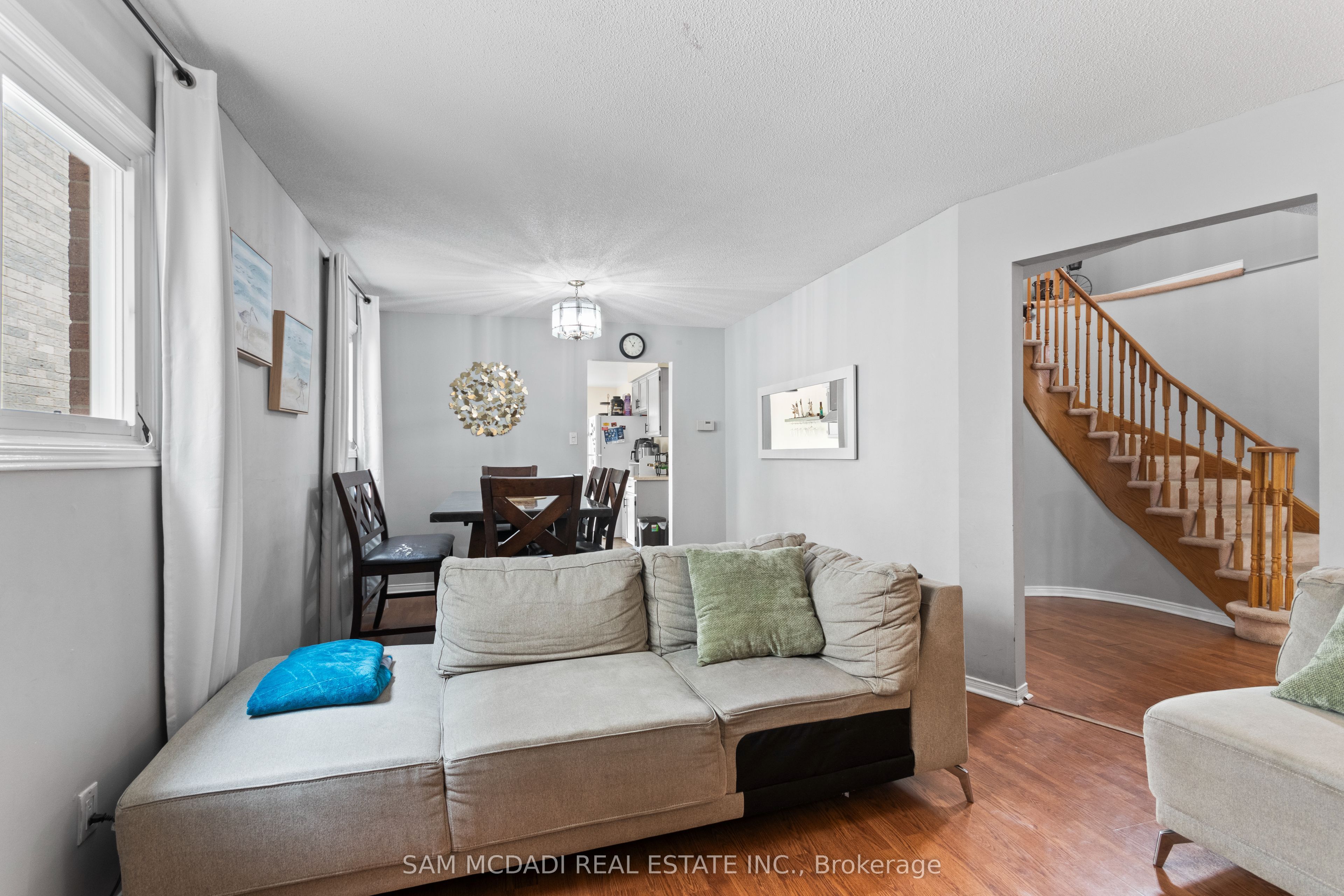 3182 Shadetree Drive, Mississauga, ON L5N 6P4 photo 3