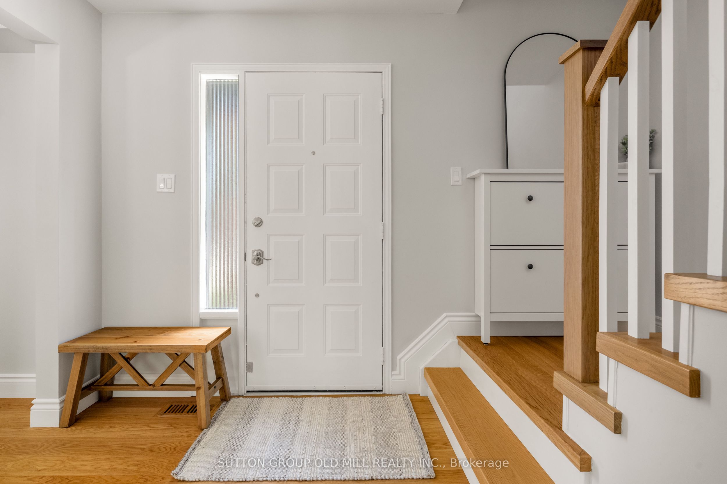 262 Chalmers Street, Oakville, ON L6L 6A7 photo 3