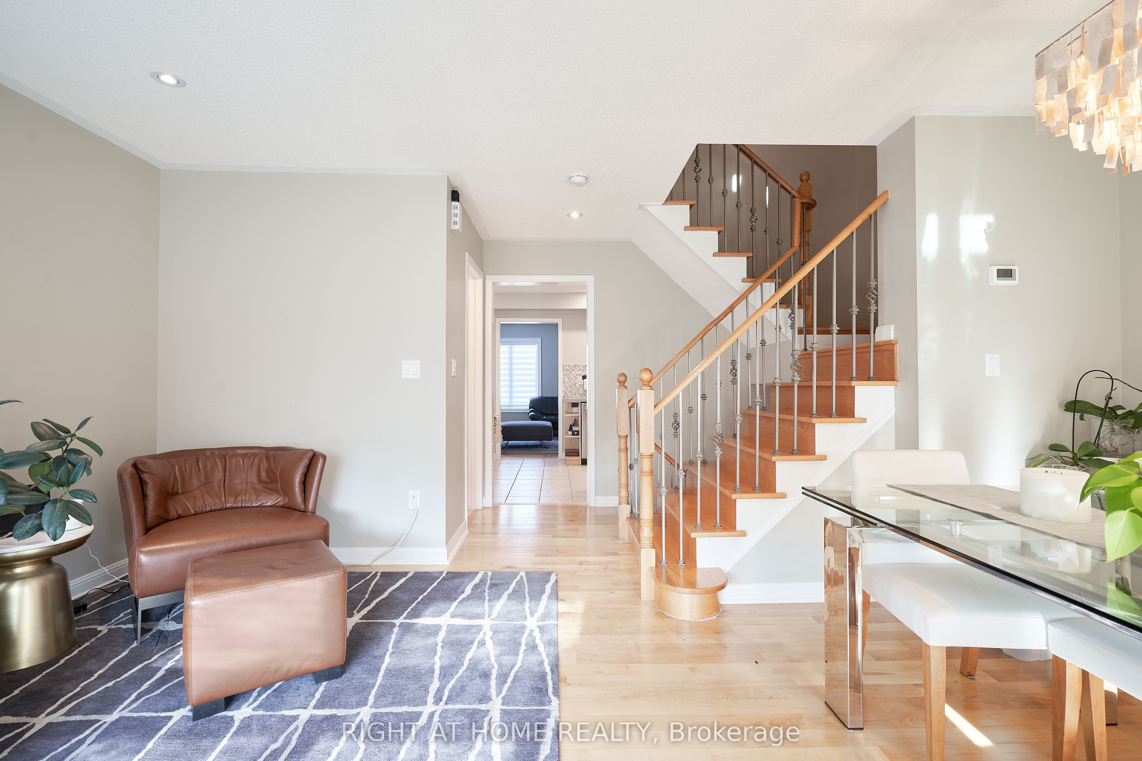 271 RICHVALE Drive S 24, Brampton, ON L6Z 4W7 photo 4