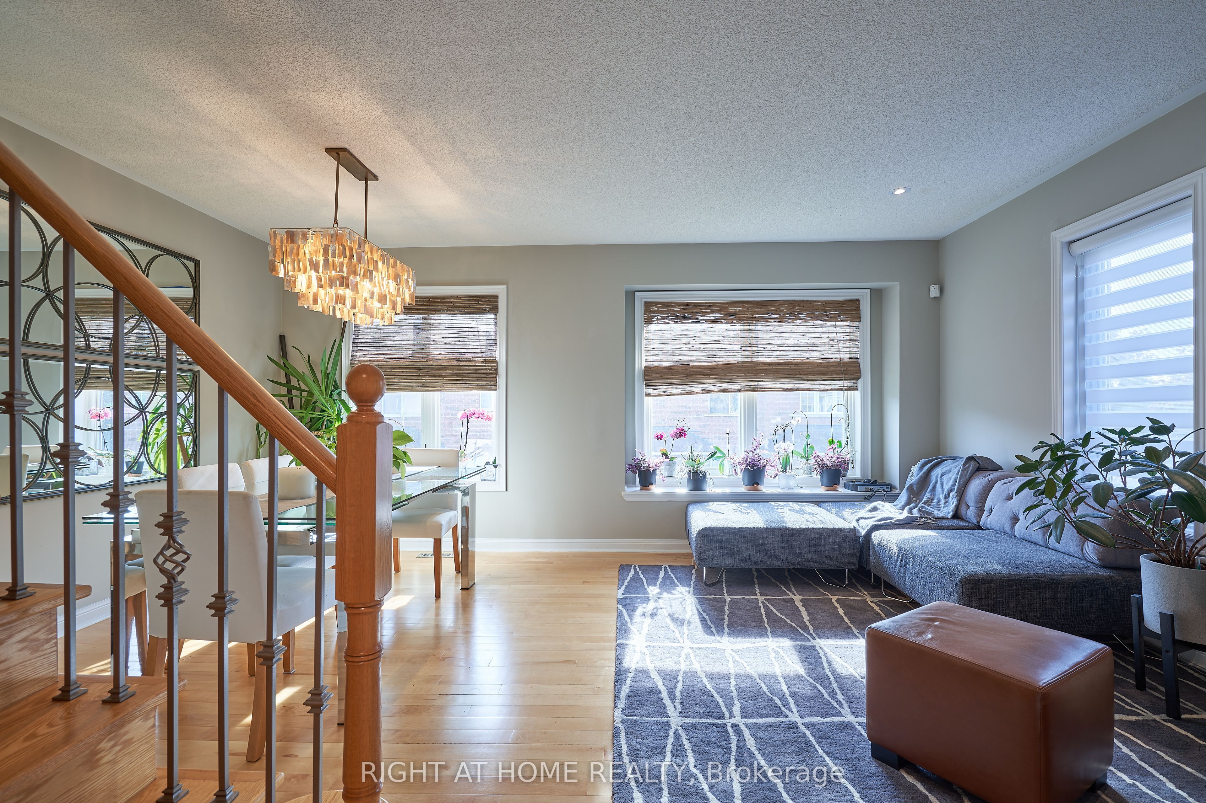 271 RICHVALE Drive S 24, Brampton, ON L6Z 4W7 photo 5