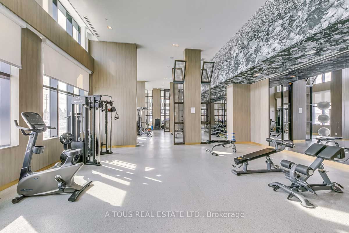 405 Dundas St Street W 311, Oakville, ON L6M 5P9 photo 3