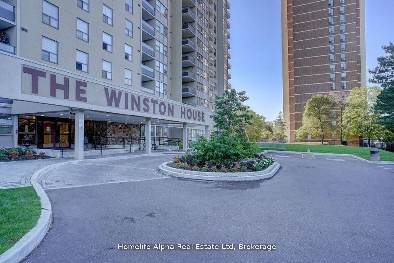 75 Emmett Avenue 308, Toronto, ON M6M 5A7 photo 2
