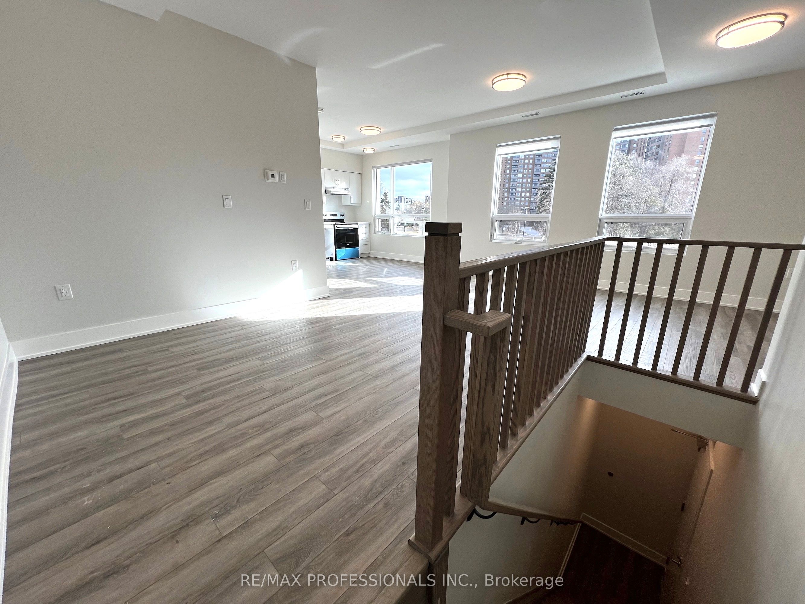 62 Dixfield Drive 102, Toronto, ON M9C 3W1 photo 3