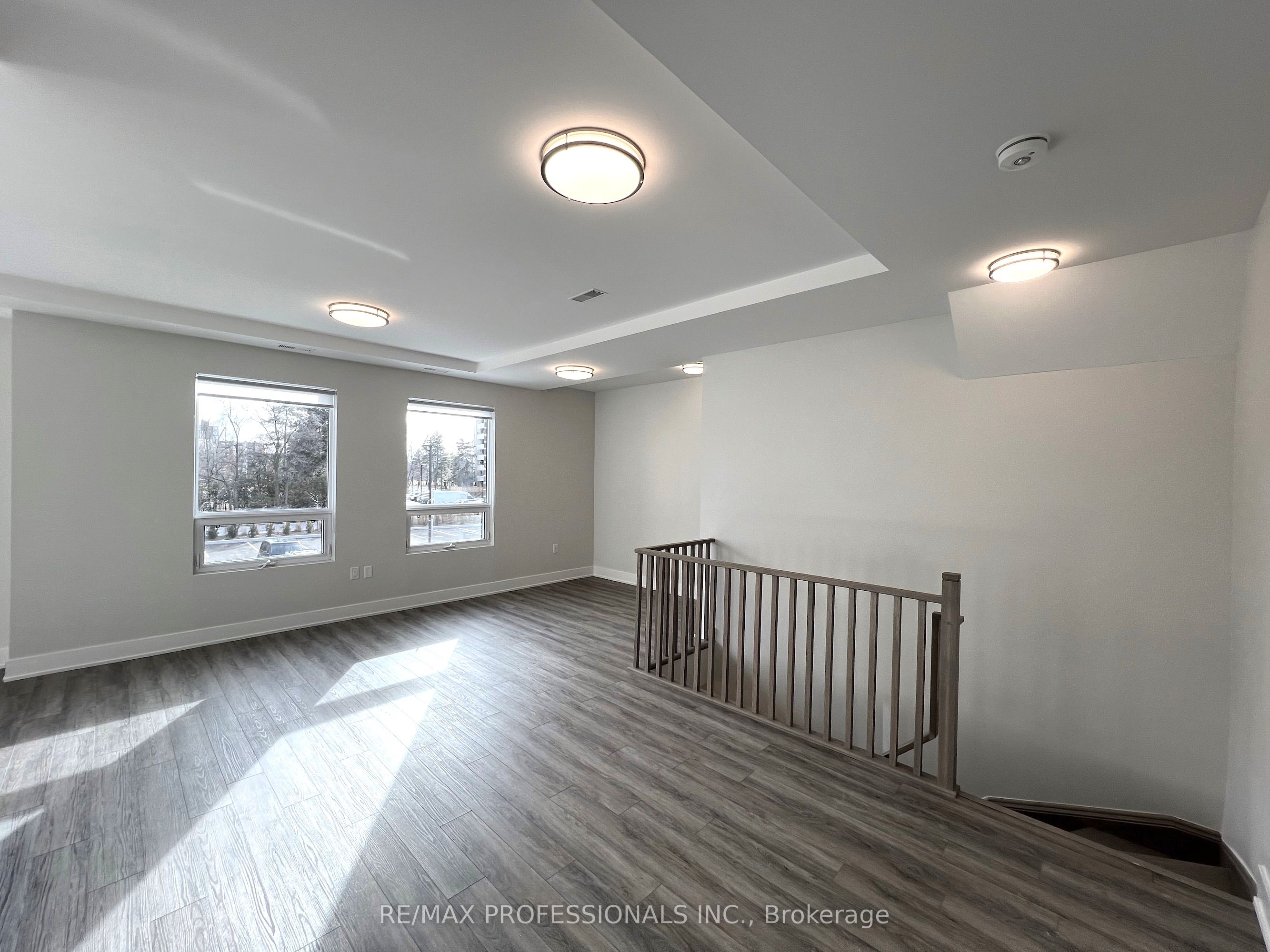 62 Dixfield Drive 102, Toronto, ON M9C 3W1 photo 5