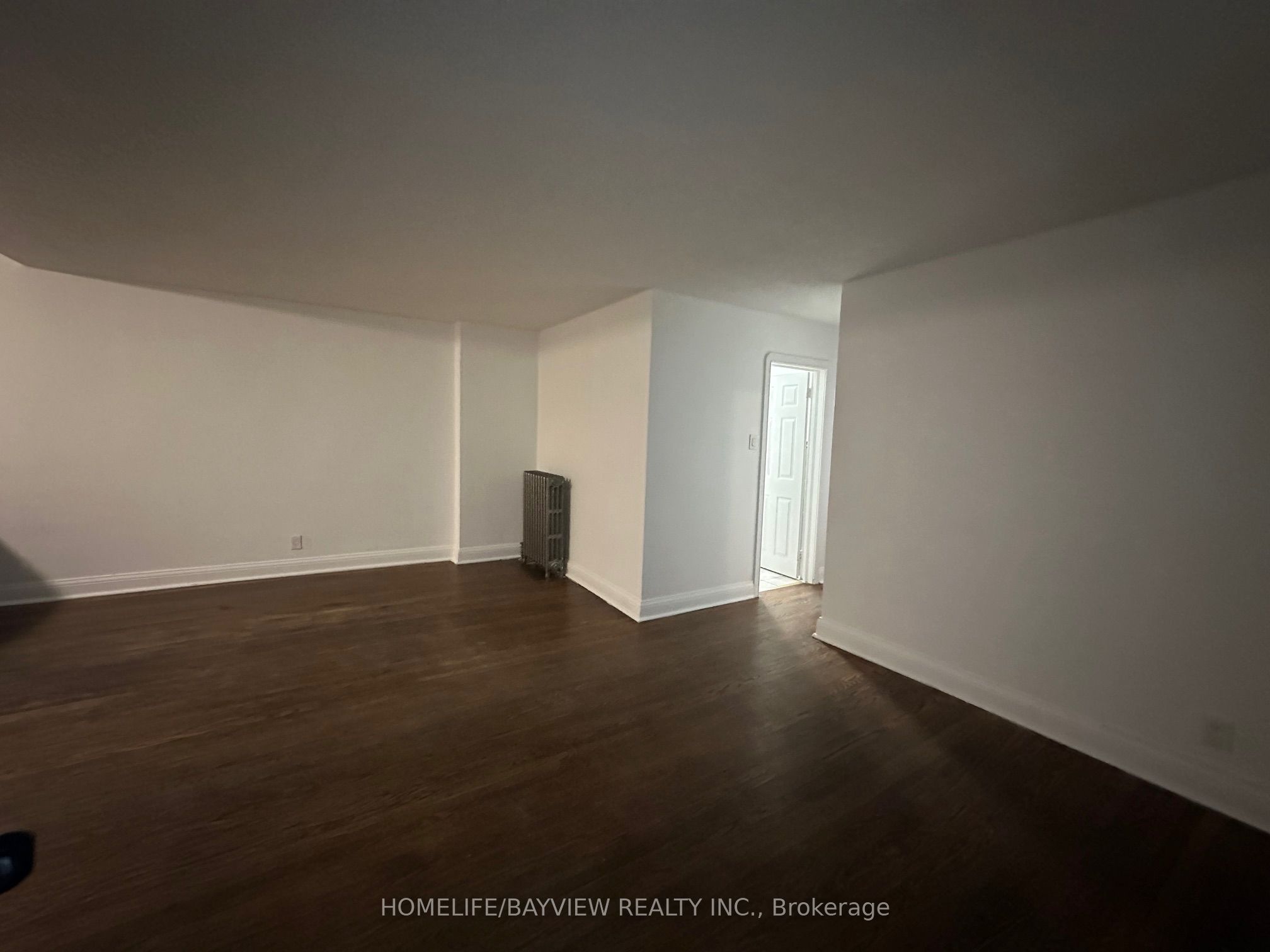 2597 Eglinton Avenue W 200, Toronto, ON M6M 1T3 photo 2