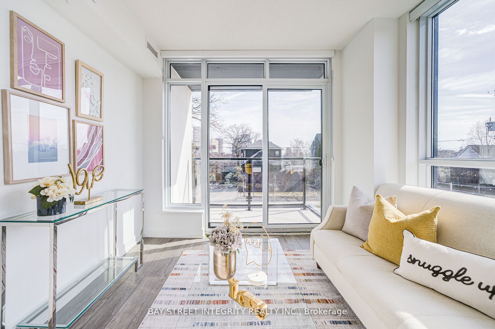 556 Marlee Avenue 205, Toronto, ON M6B 0B1 photo 3