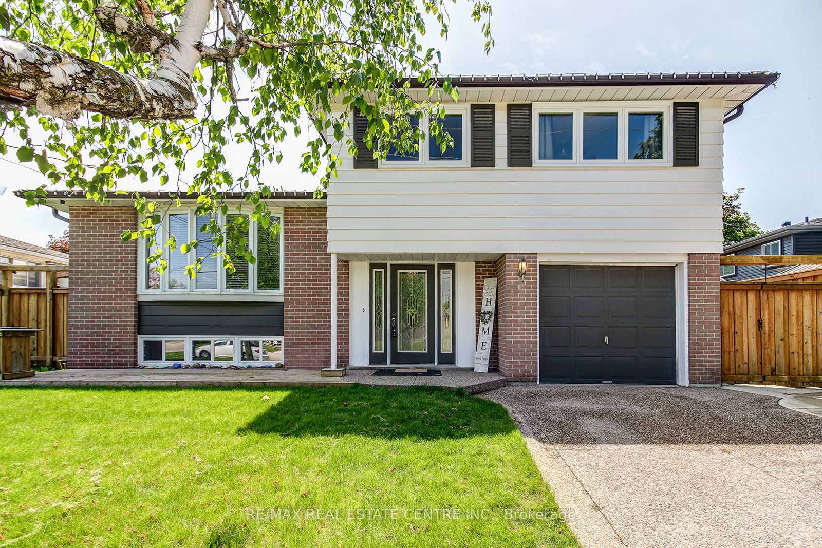 200 DELREX Boulevard, Halton Hills, ON L7G 4E7 photo 4