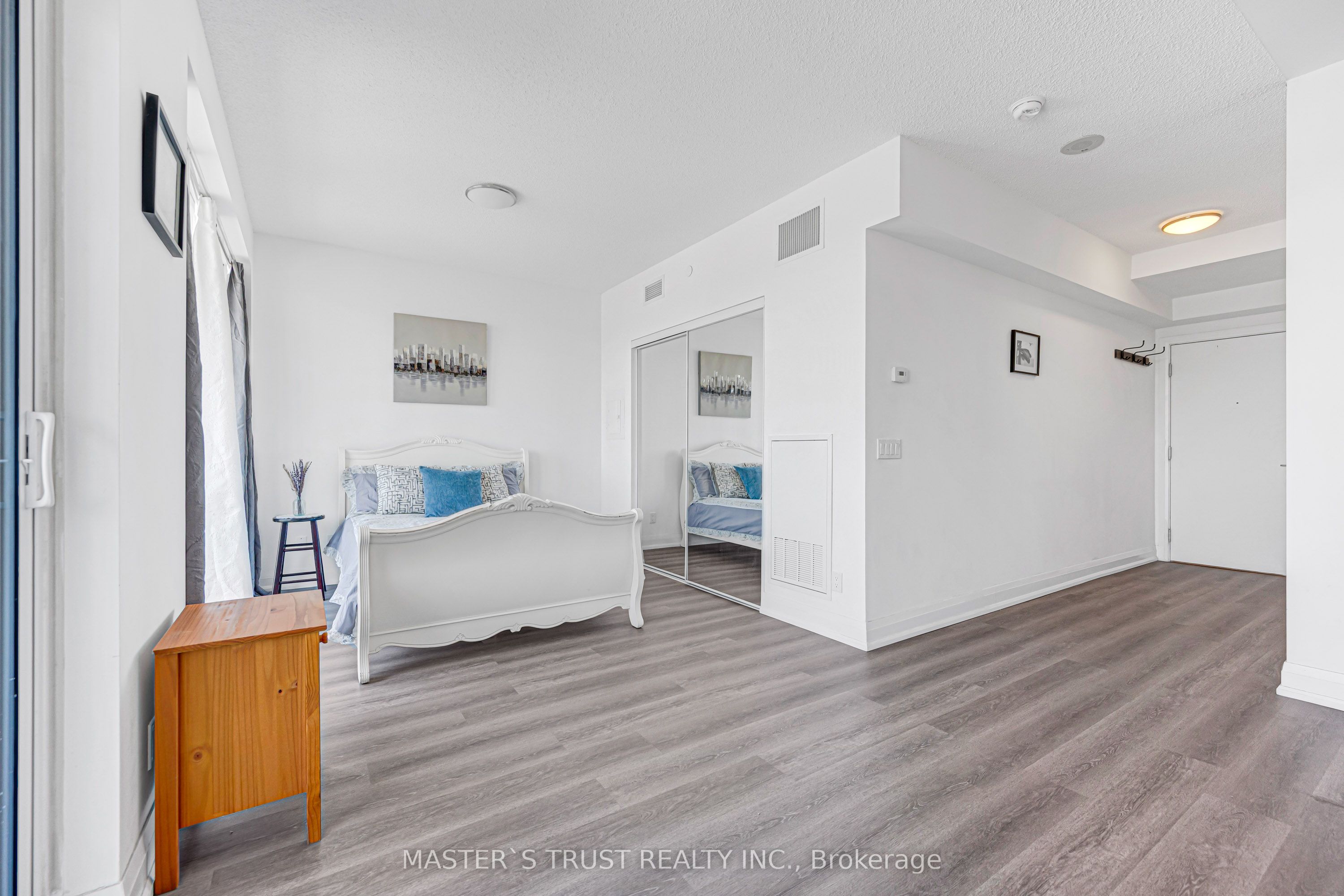 56 Annie Craig Drive #1109, Toronto, ON M8V 0C8 photo 5