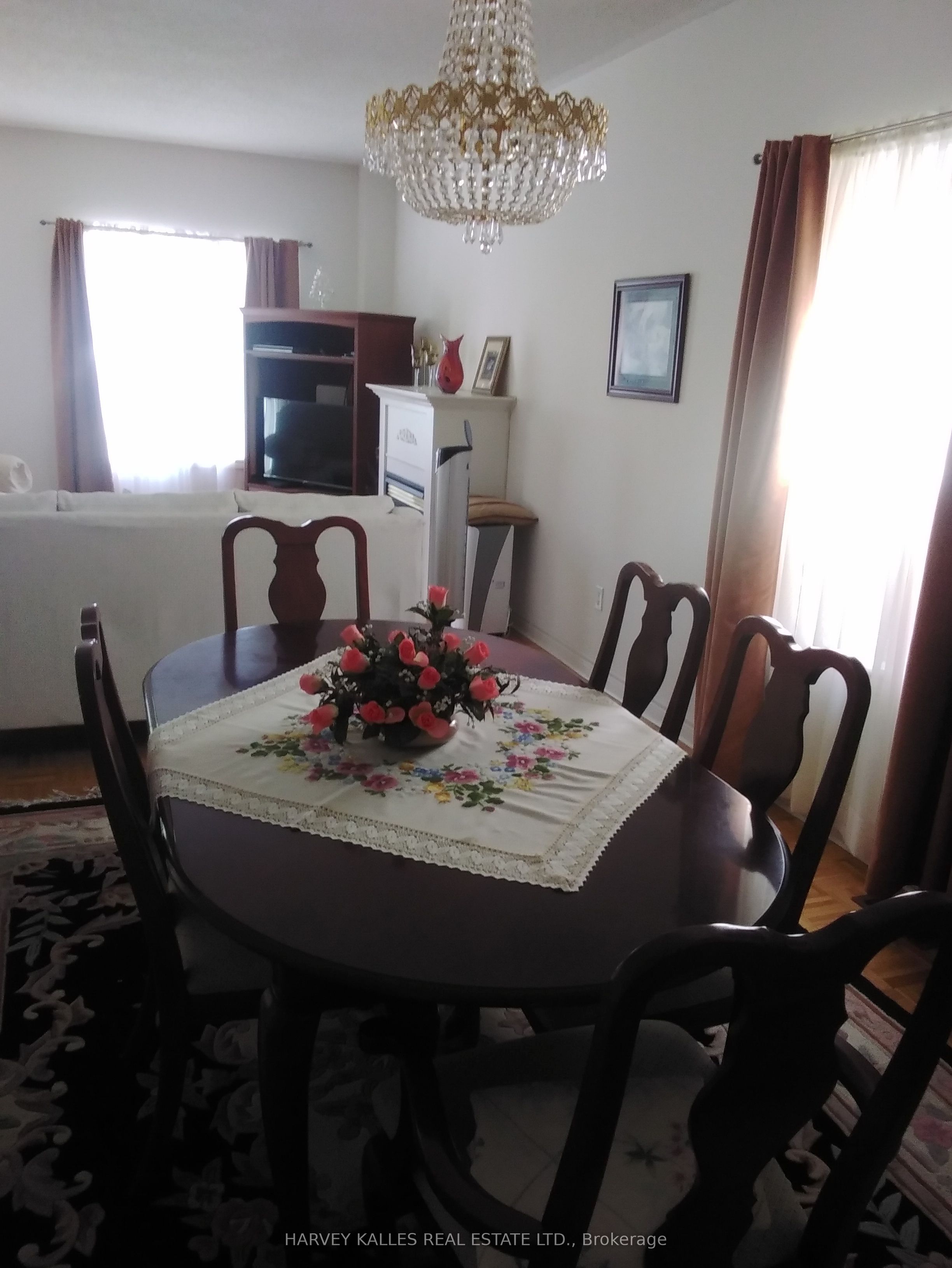 5561 Katy Gate, Mississauga, ON L5M 7M9 photo 5