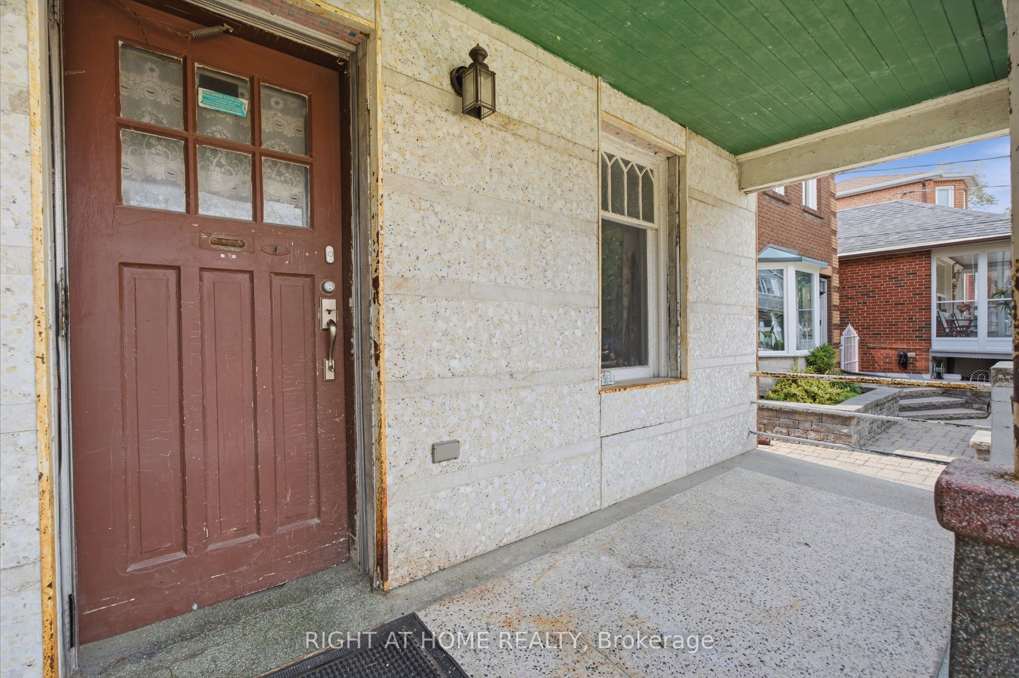 502 Salem Avenue N, Toronto, ON M6H 3E1 photo 5