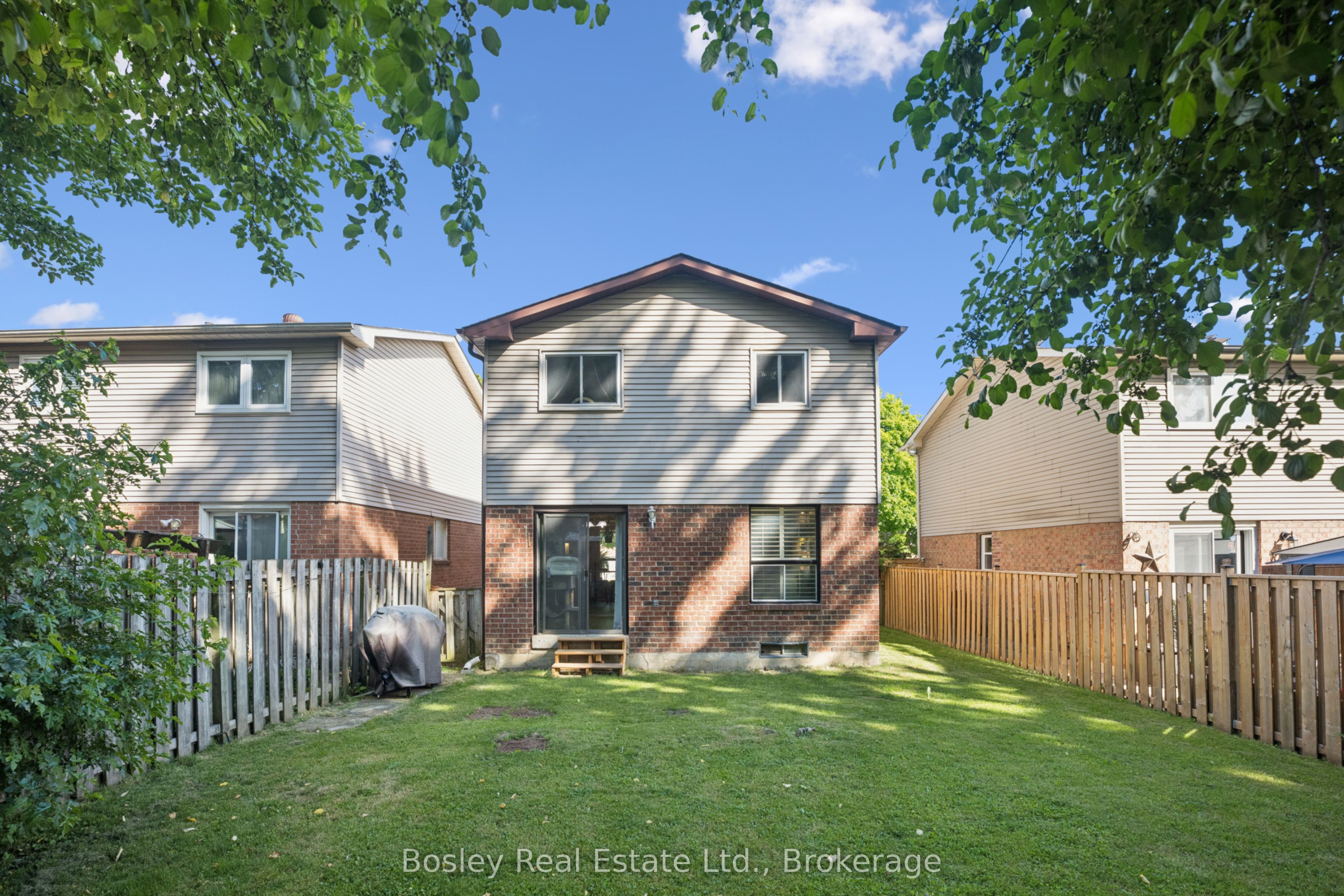 84 Cassander Crescent, Brampton, ON L6Z 1Z2 photo 4