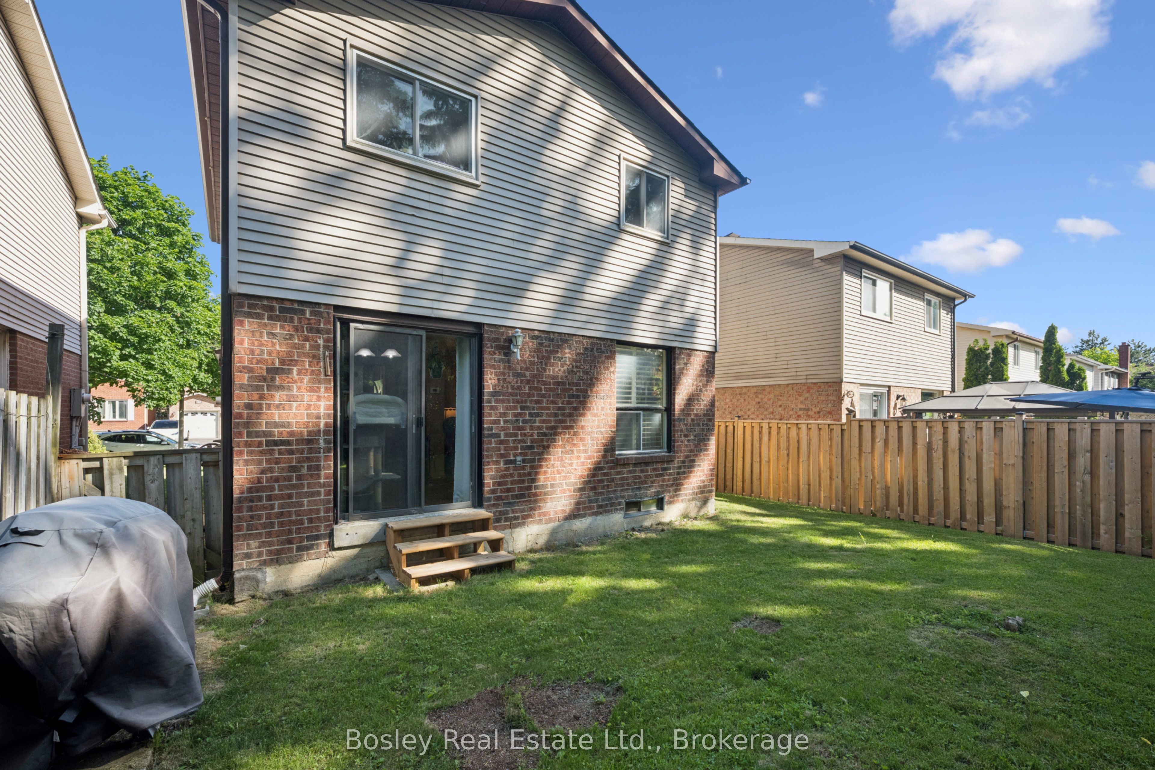 84 Cassander Crescent, Brampton, ON L6Z 1Z2 photo 5