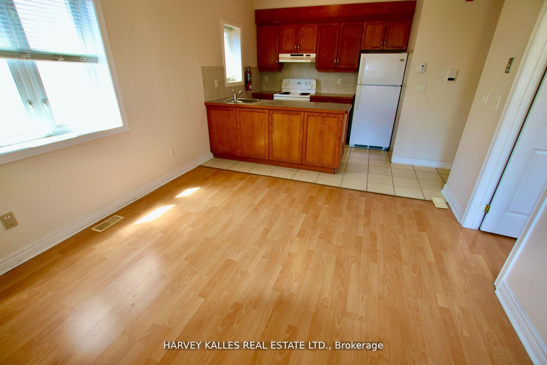 775 Ossington Avenue 2, Toronto, ON M6G 3T8 photo 2