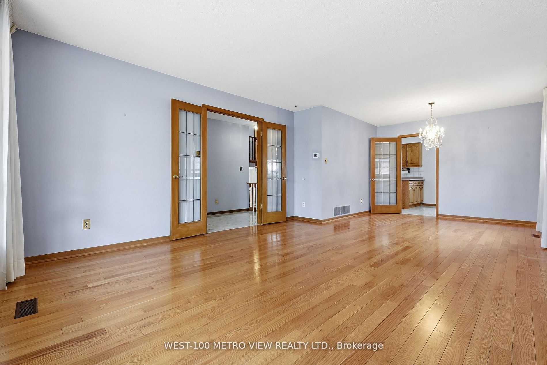 3099 Bentworth Drive, Burlington, ON L7M 1V9 photo 3