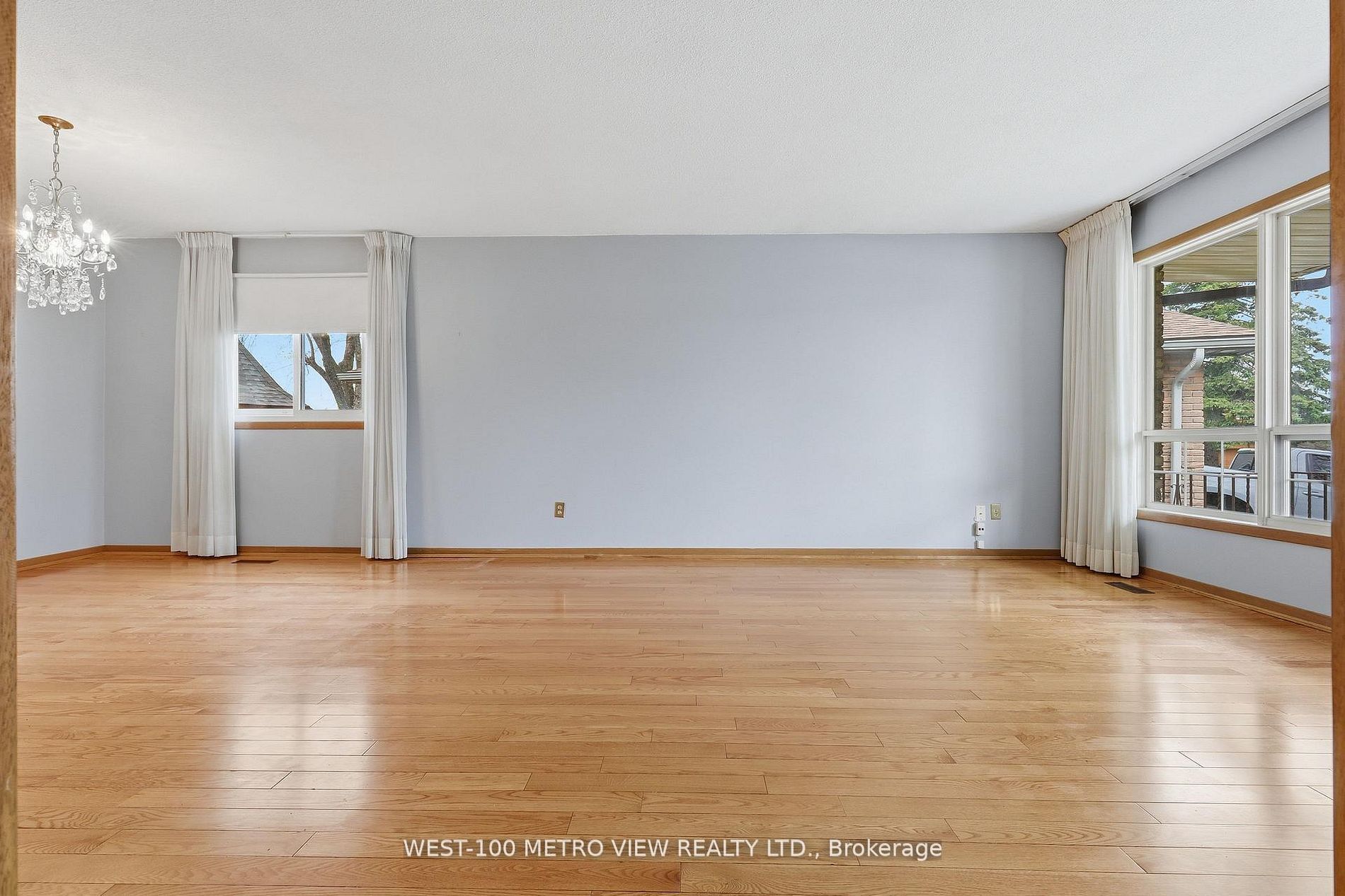 3099 Bentworth Drive, Burlington, ON L7M 1V9 photo 5