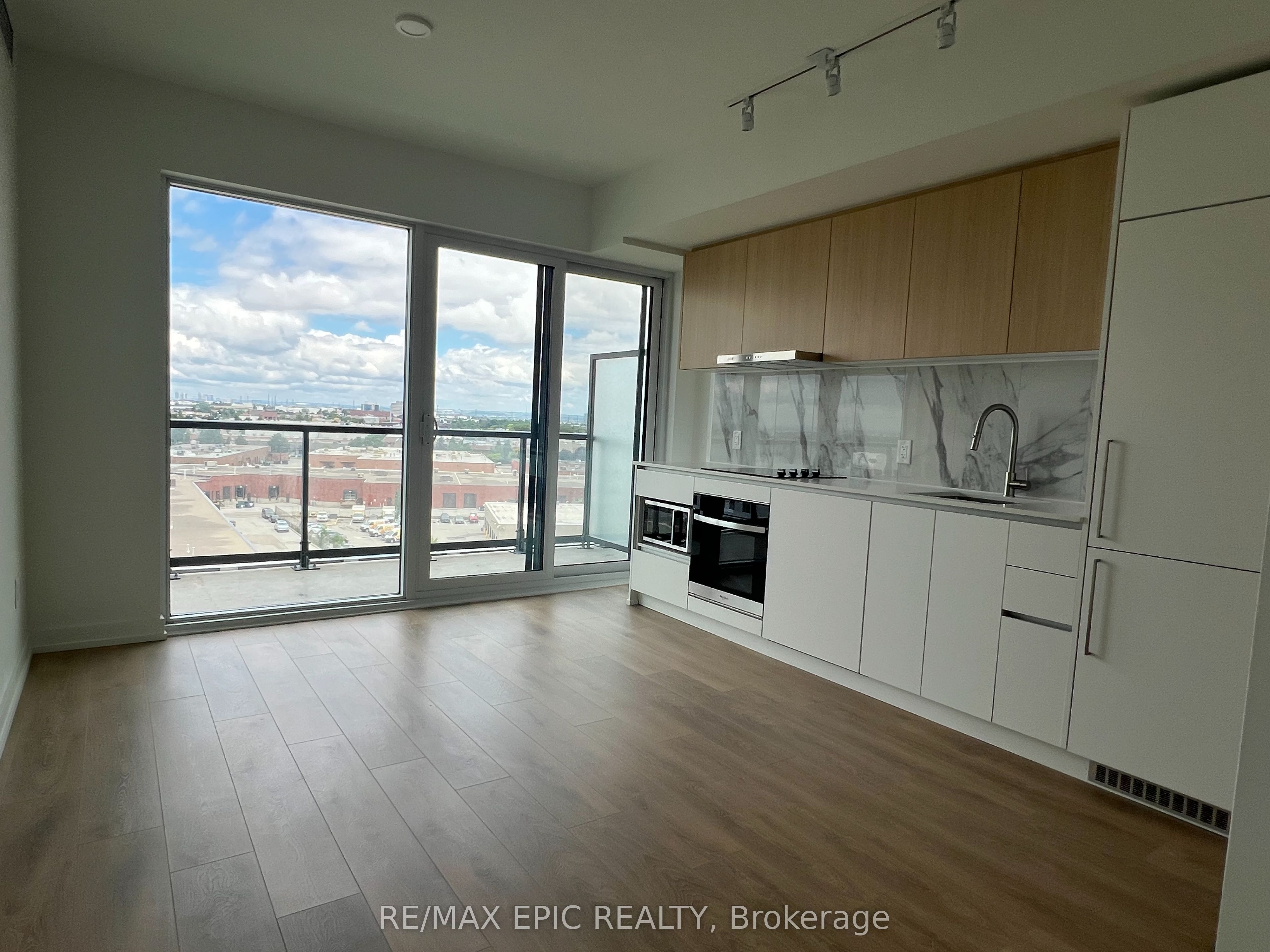 1100 Sheppard Street W 928, Toronto, ON M3K 0E4 photo 2