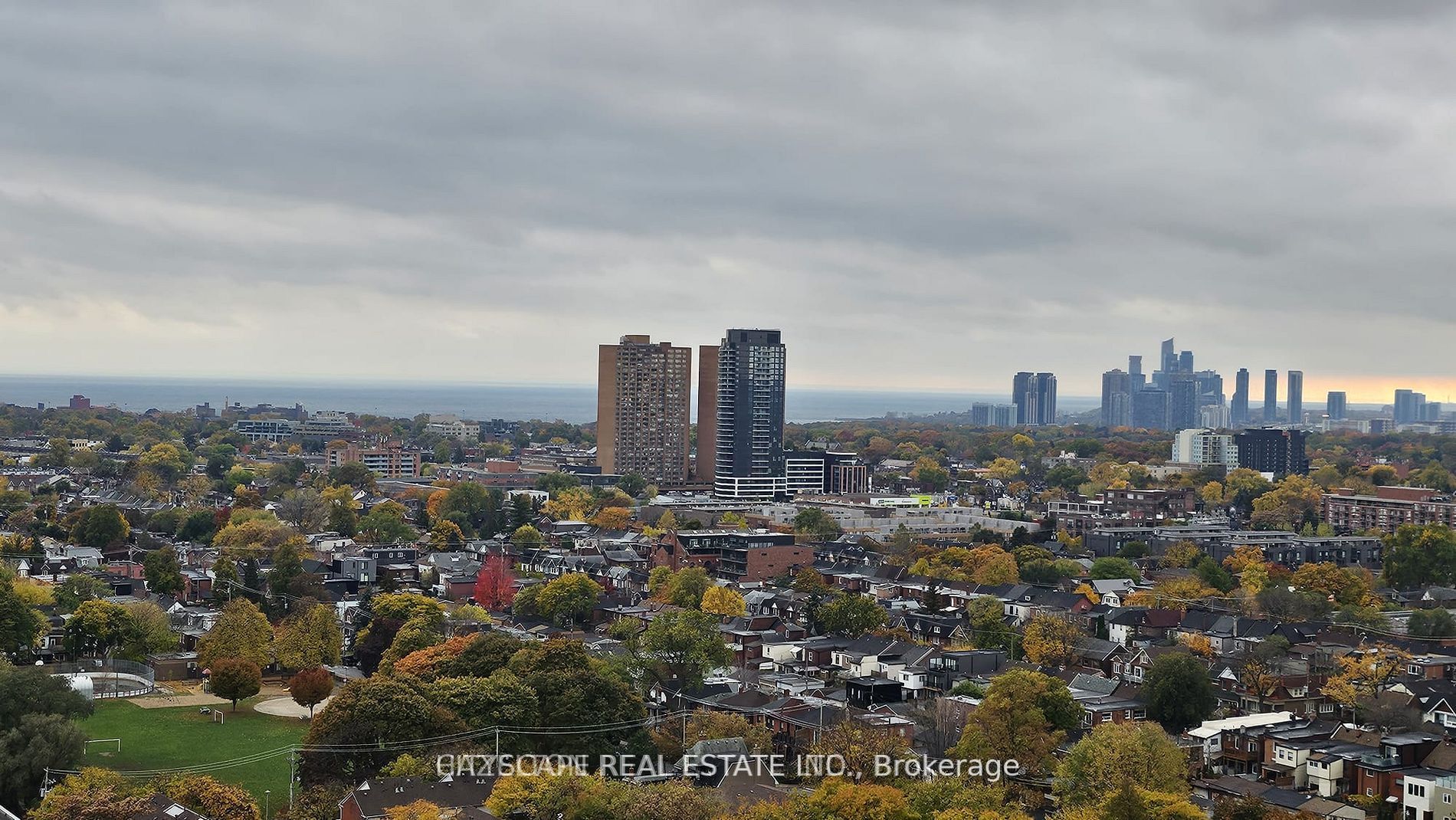 1420 Dupont Street 2303, Toronto, ON M6H 0B6 photo 3