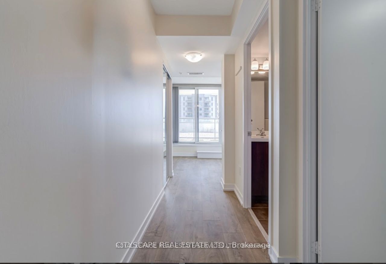 1420 Dupont Street 2303, Toronto, ON M6H 0B6 photo 5
