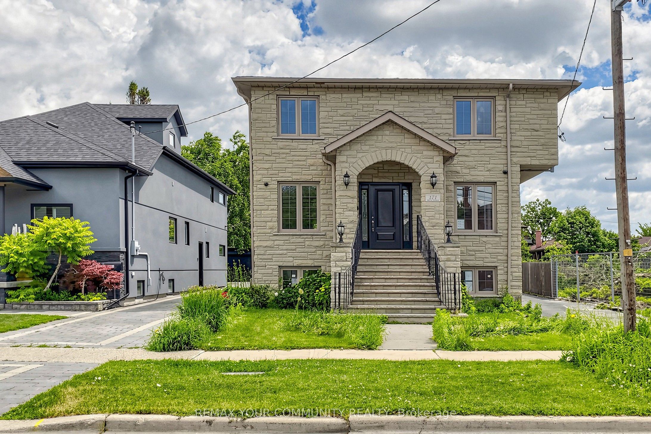 171 Beta Street, Toronto, ON M8W 4H5 photo 3