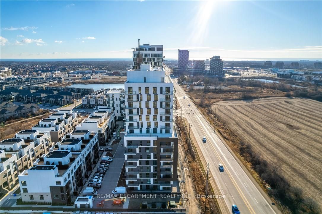 345 Wheat Boom Drive 906, Oakville, ON L6H 7X4 photo 5