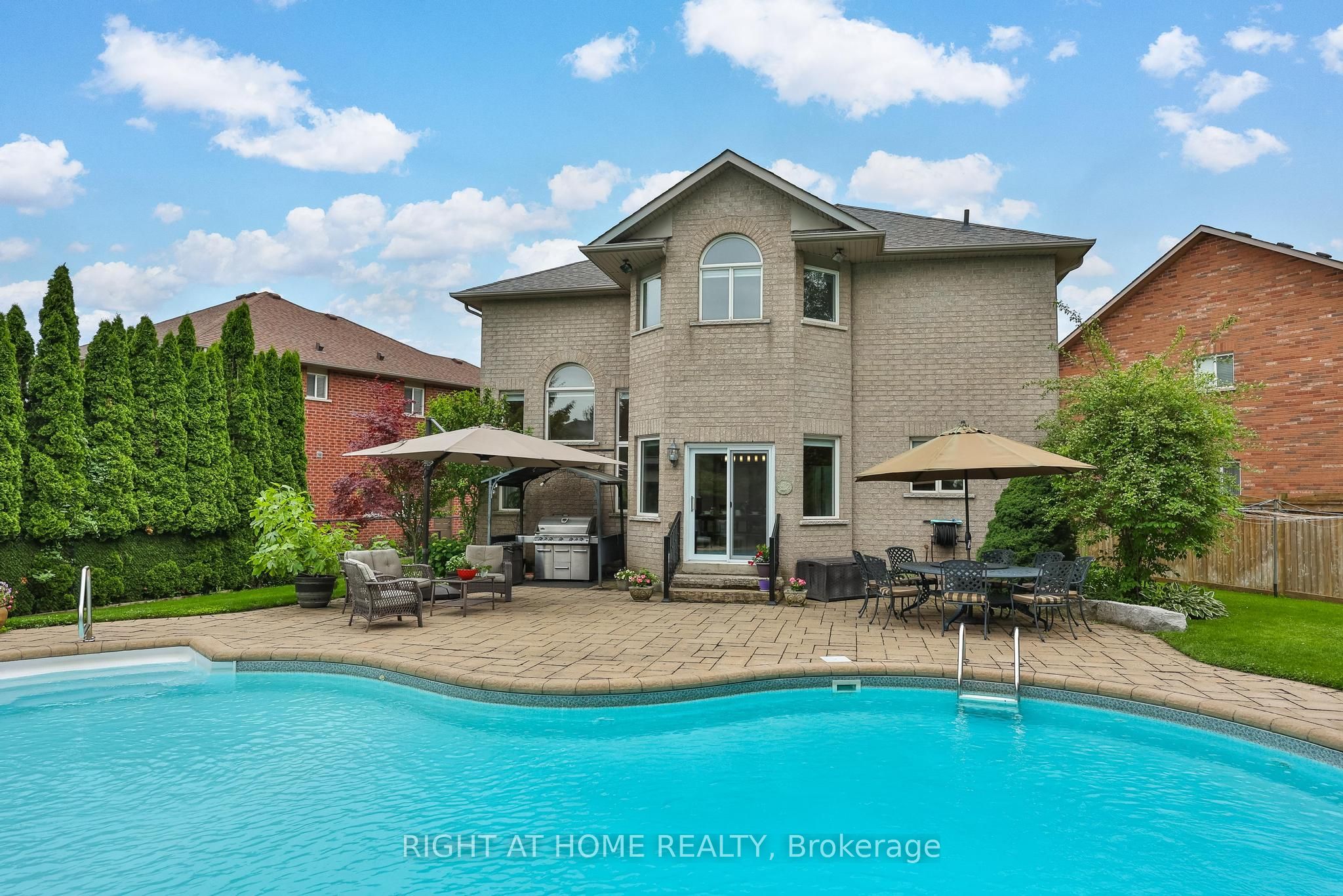 2275 Whitecliffe Way, Oakville, ON L6M 4W3 photo 4