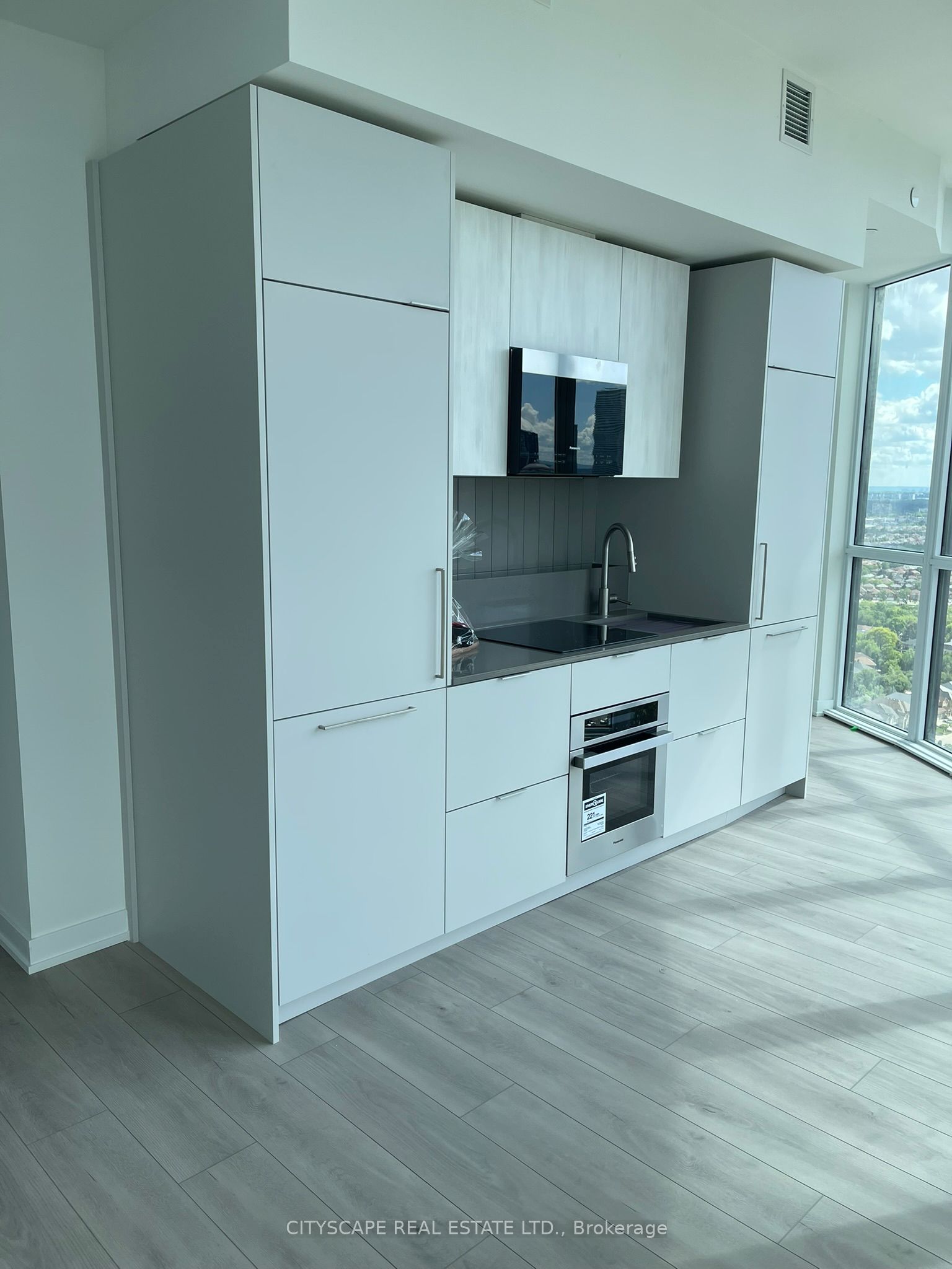 1 Fairview Road E 3109, Mississauga, ON L5A 0B4 photo 3
