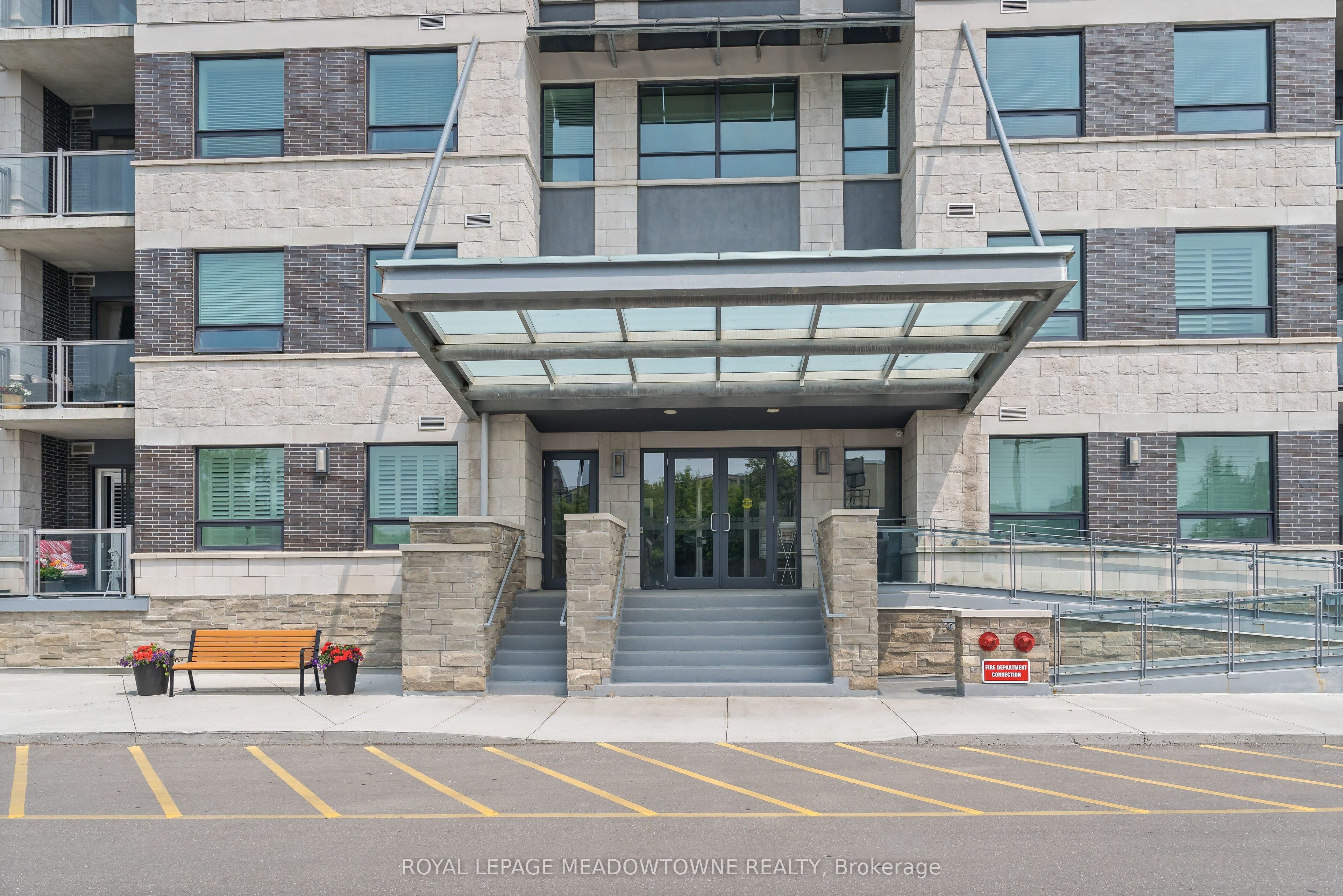 383 Main Street E 405, Milton, ON L9T 8K8 photo 5