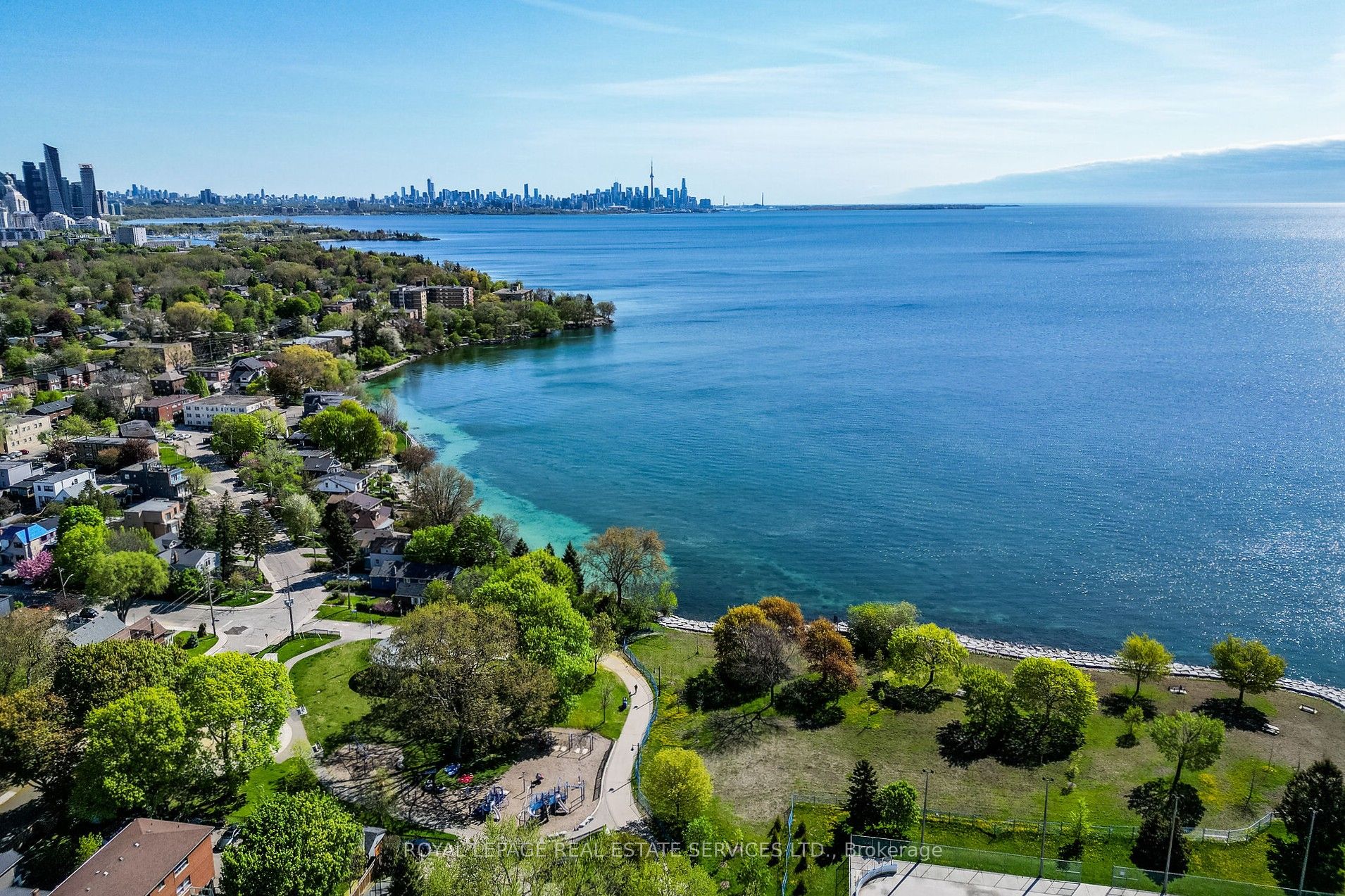 11A Lake Shore Drive, Toronto, ON M8V 1Y9 photo 4