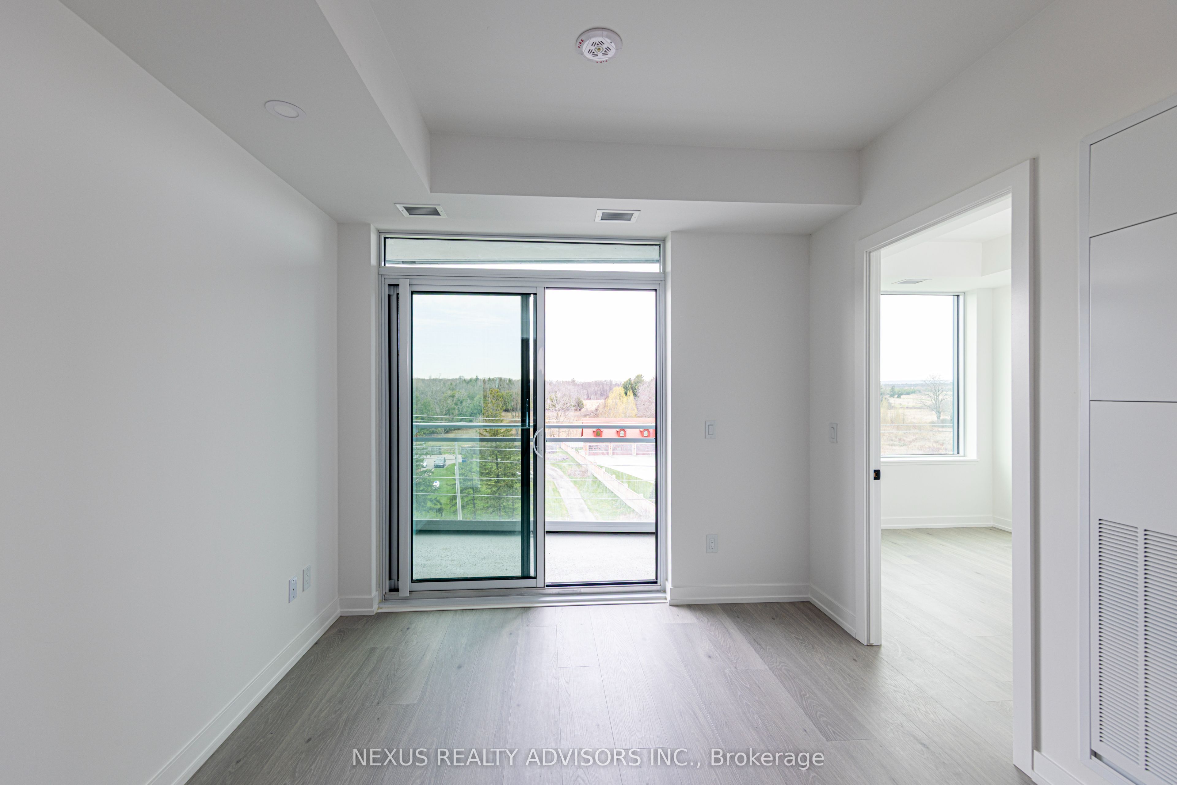 2501 Saw Whet Boulevard 529, Oakville, ON L6M 5N2 photo 4
