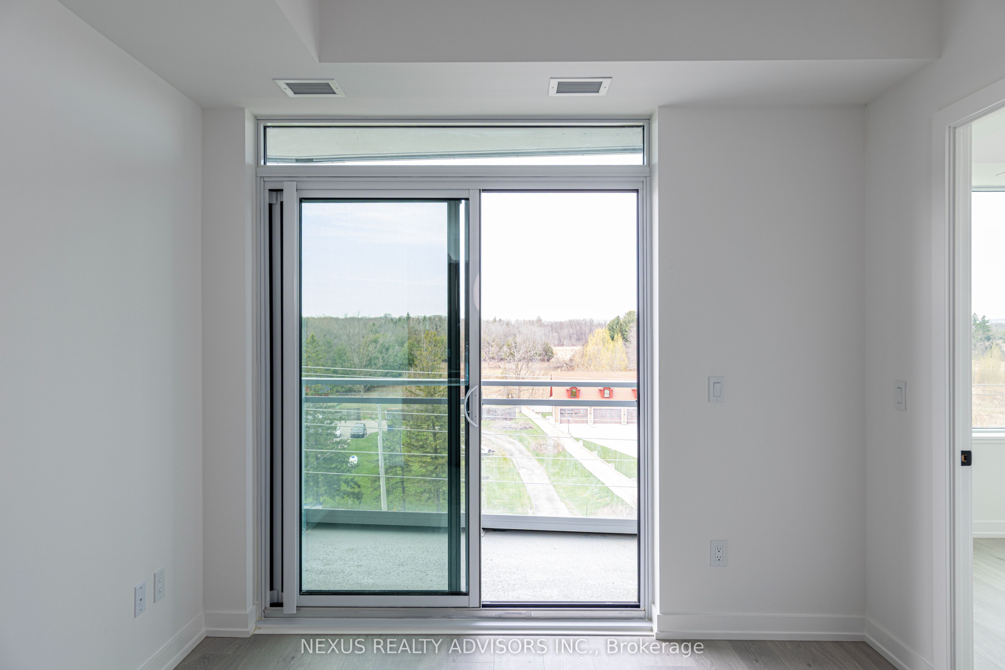 2501 Saw Whet Boulevard 529, Oakville, ON L6M 5N2 photo 5