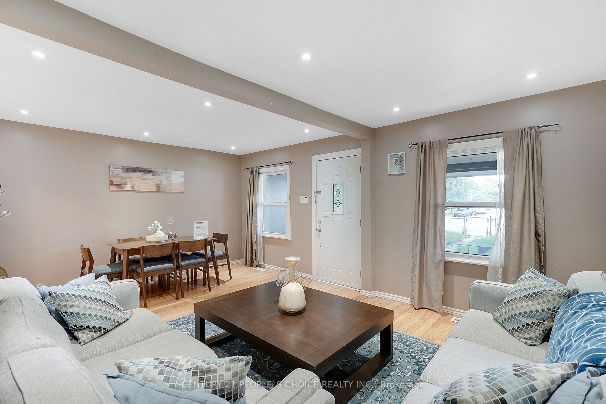 150 Spears Street, Toronto, ON M6N 3X7 photo 5
