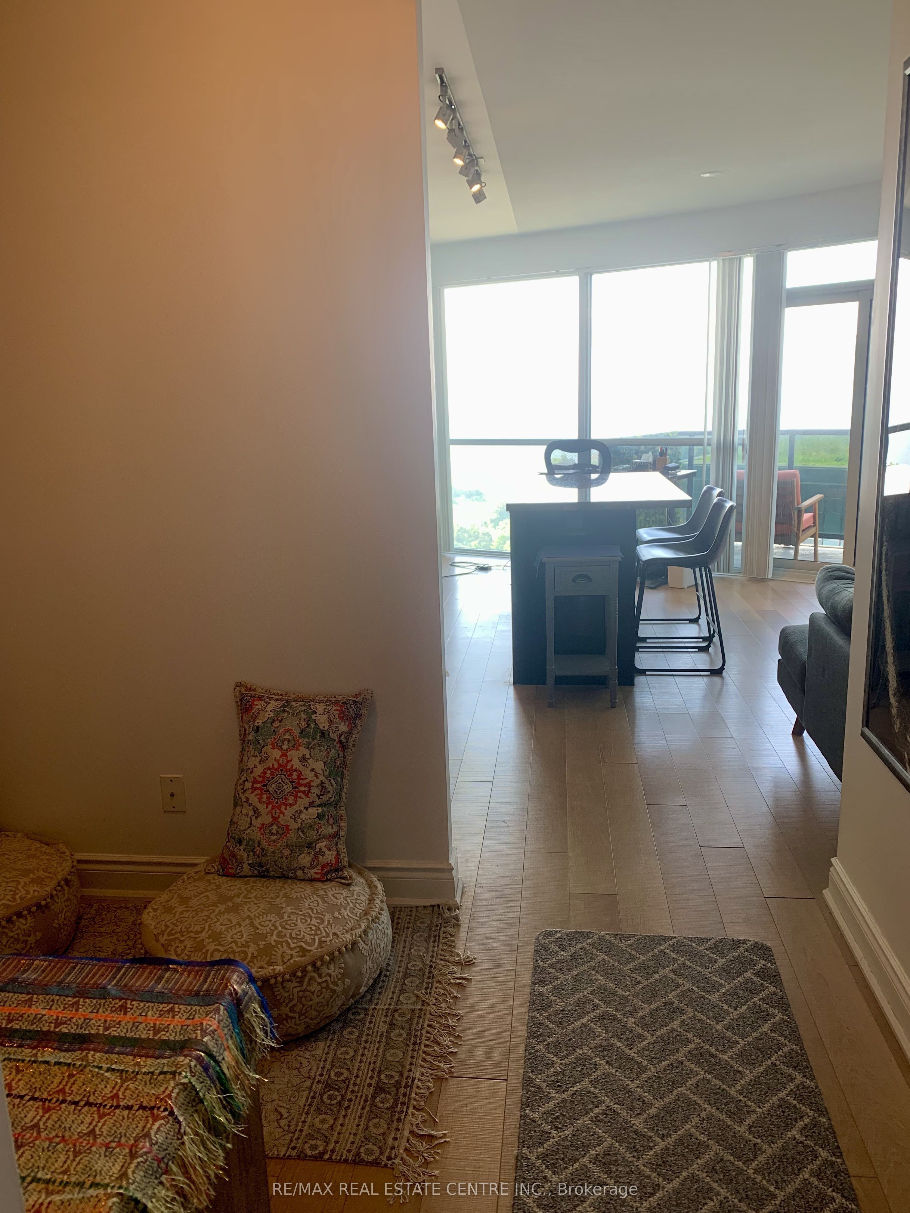 80 Marine Parade Drive N 1906, Toronto, ON M8V 0A3 photo 2