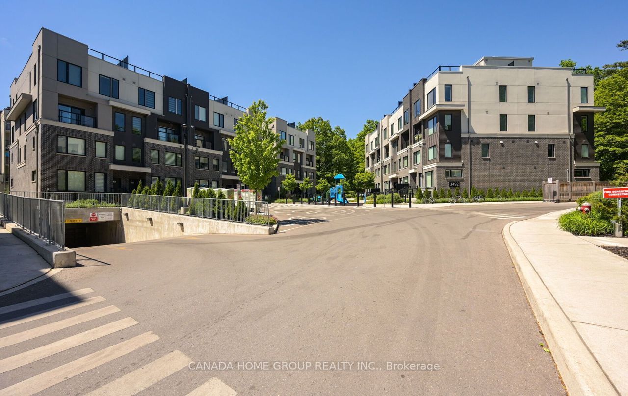 3492 Widdicombe Way 12, Mississauga, ON L5L 0B8