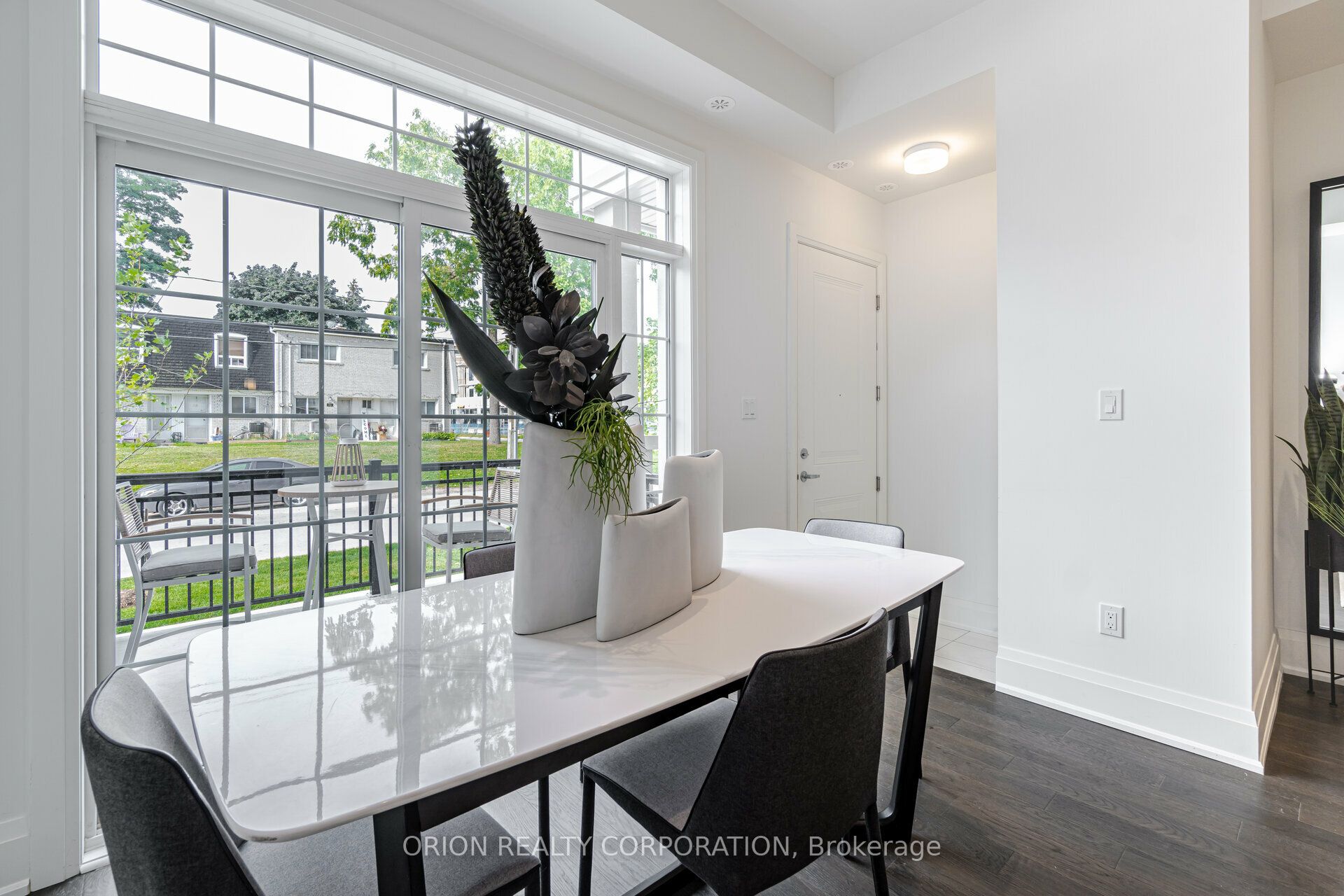 95 Brookfield Road 7, Oakville, ON L6K 2Y8 photo 3