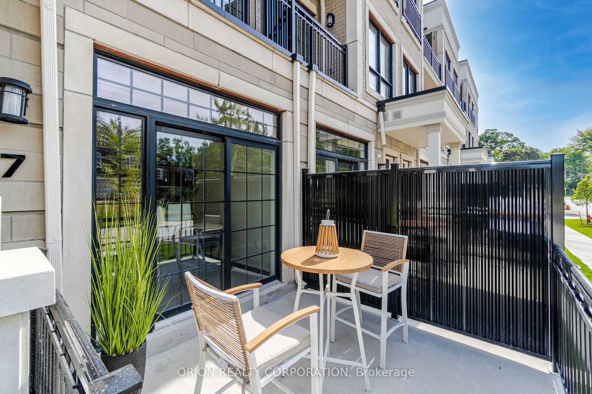 95 Brookfield Road 7, Oakville, ON L6K 2Y8 photo 4