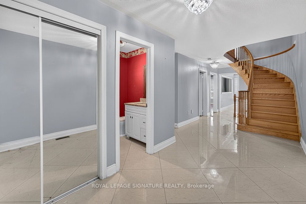 3436 Old Orchard Park Drive, Mississauga, ON L5B 4C9 photo 3
