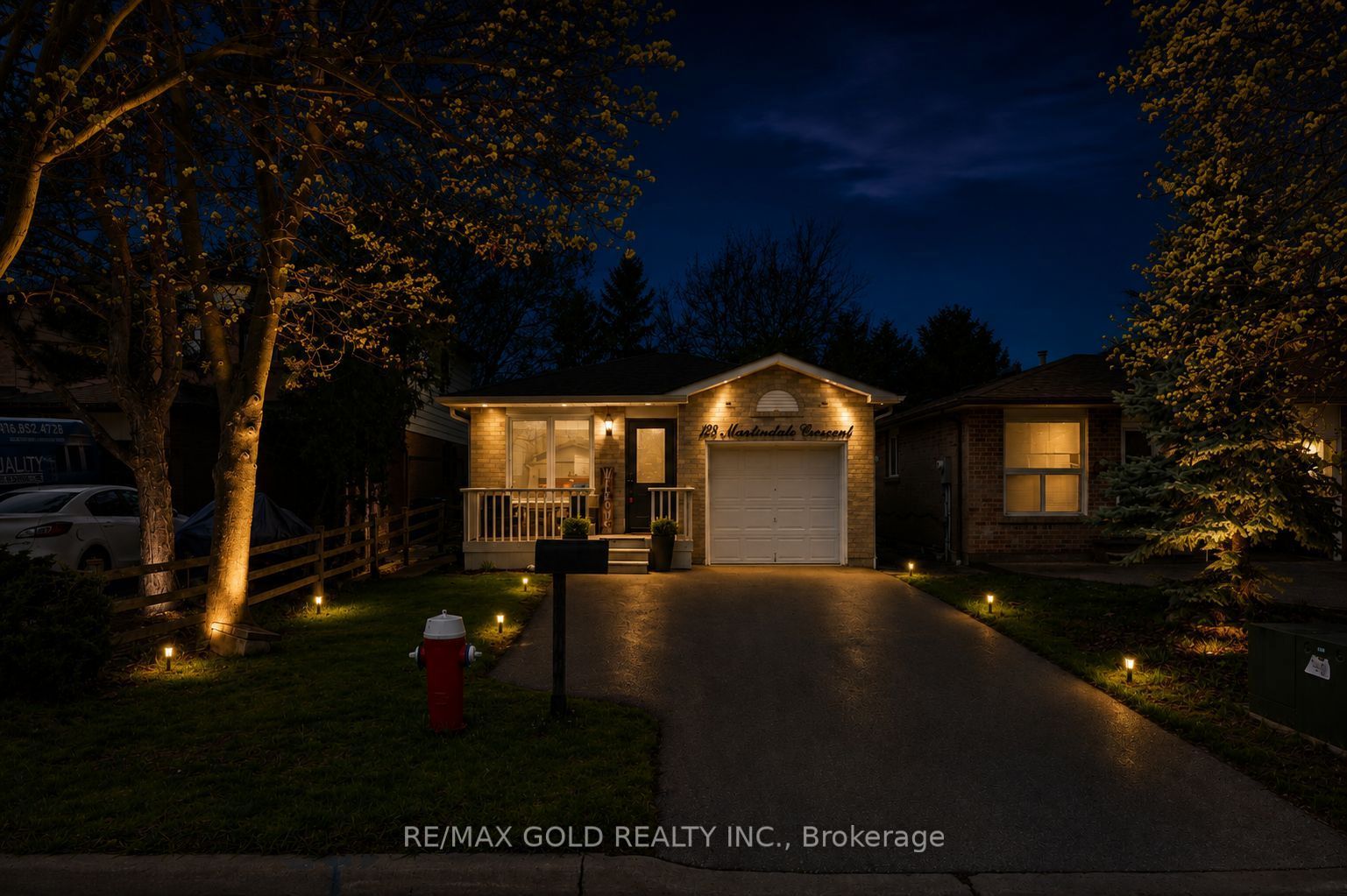 128 Martindale Crescent, Brampton, ON L6X 2V1 photo 2