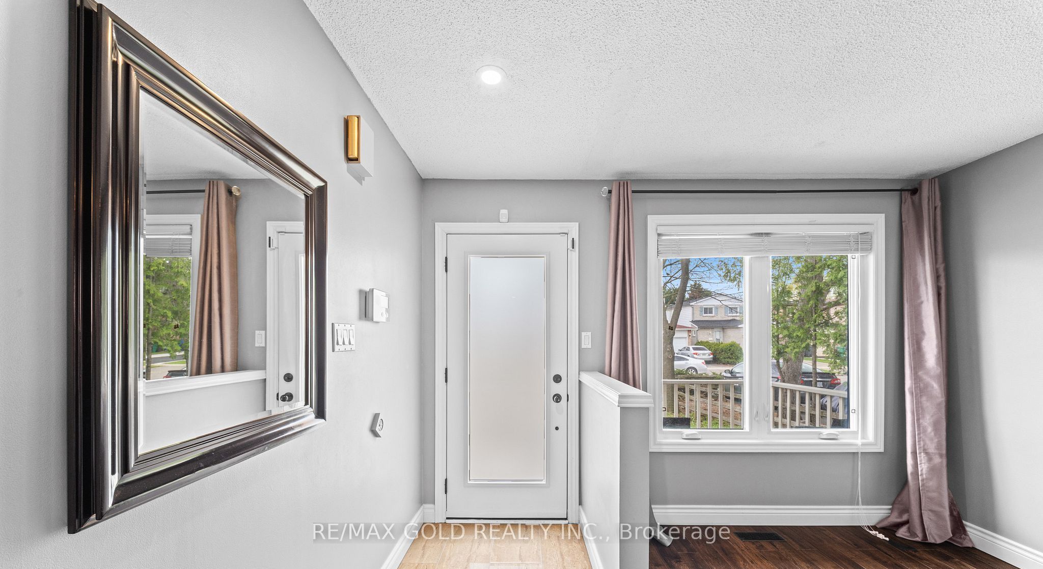 128 Martindale Crescent, Brampton, ON L6X 2V1 photo 5