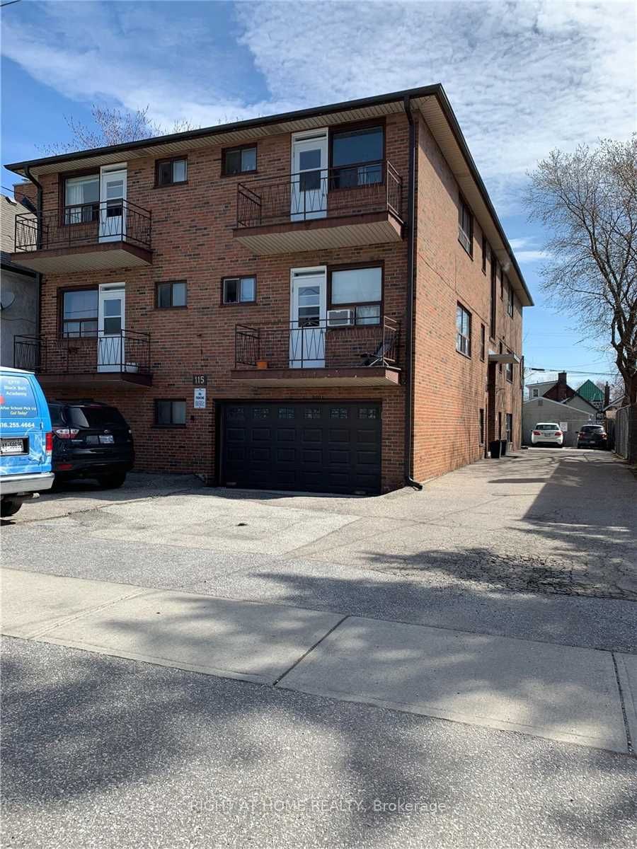 115 Eighth Street 4, Toronto, ON M8V 3C5 photo 3