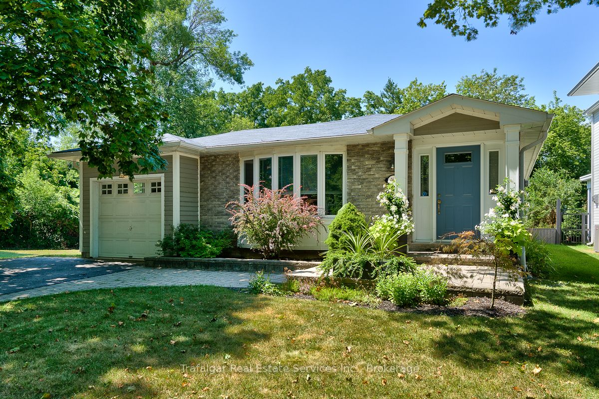 461 Maple Avenue, Oakville, ON L6J 2J2 photo 3