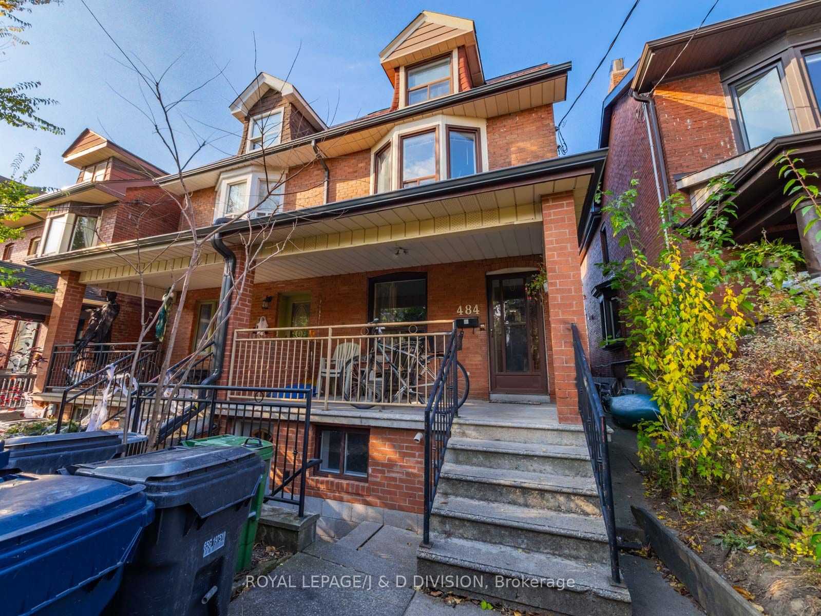 482 Concord Avenue Basement, Toronto, ON M6H 2P8