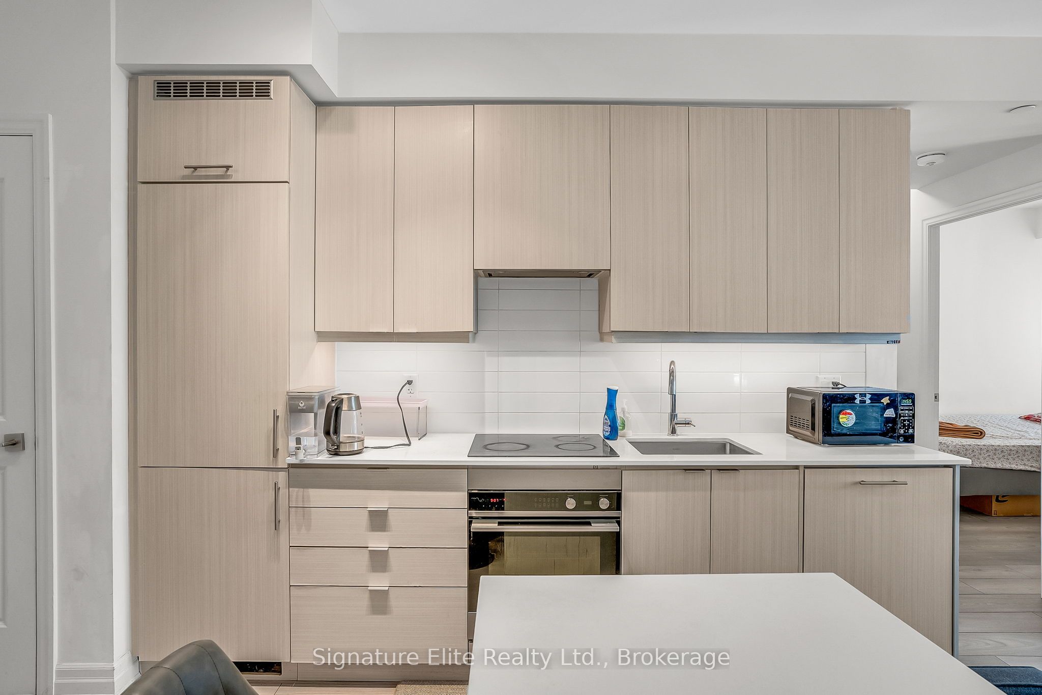 36 Elm Drive 3402, Mississauga, ON L5B 0N3 photo 4